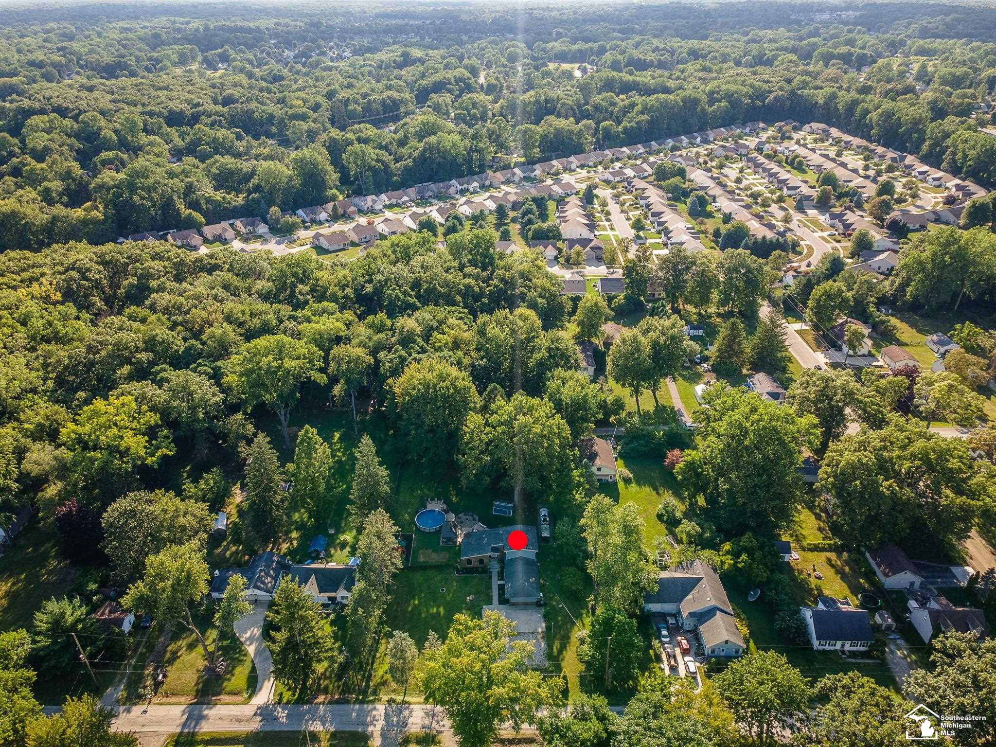 main property photo 50
