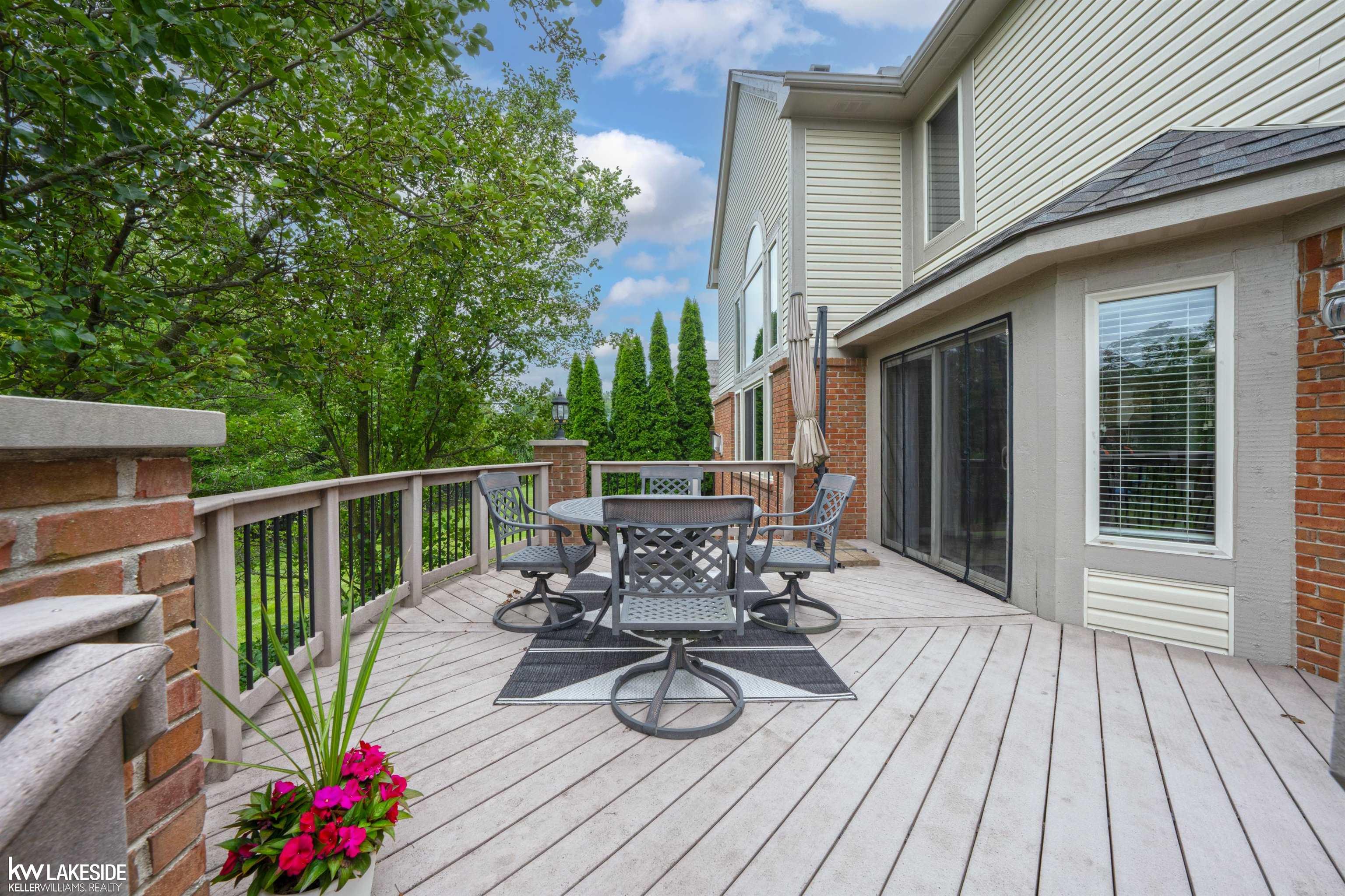 main property photo 80
