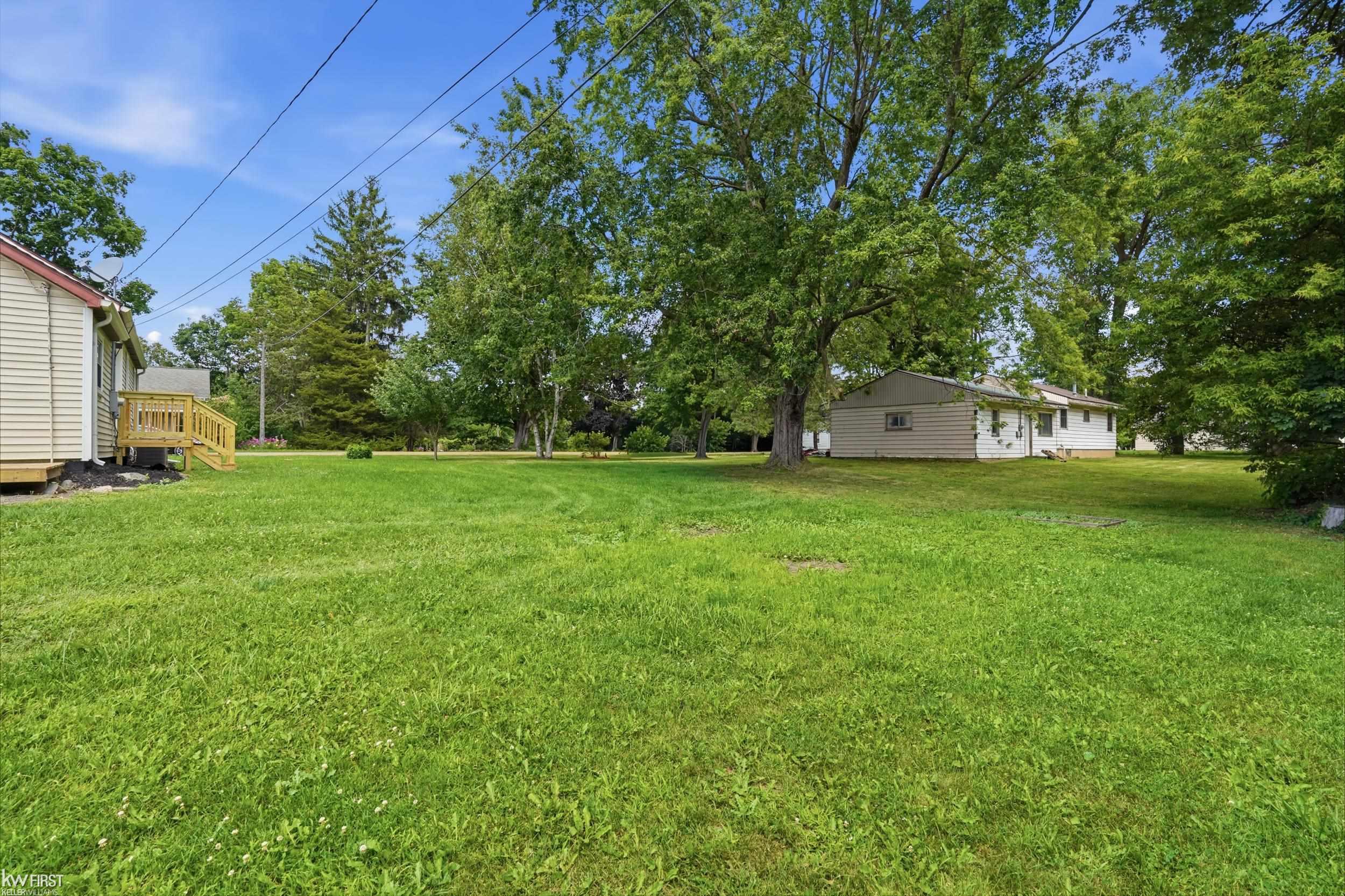 main property photo 40