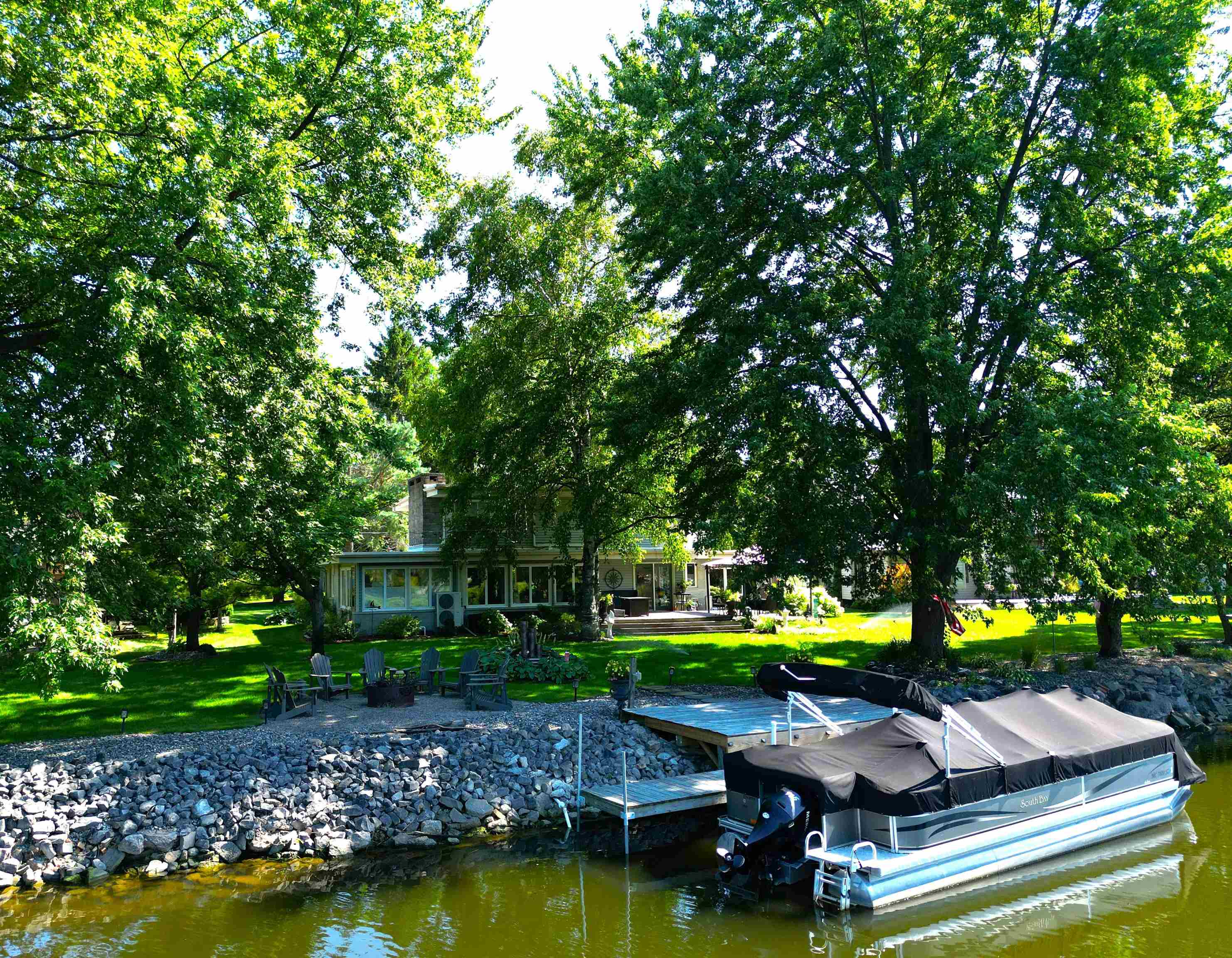 main property photo 8