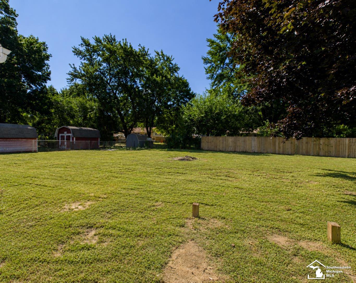 main property photo 51