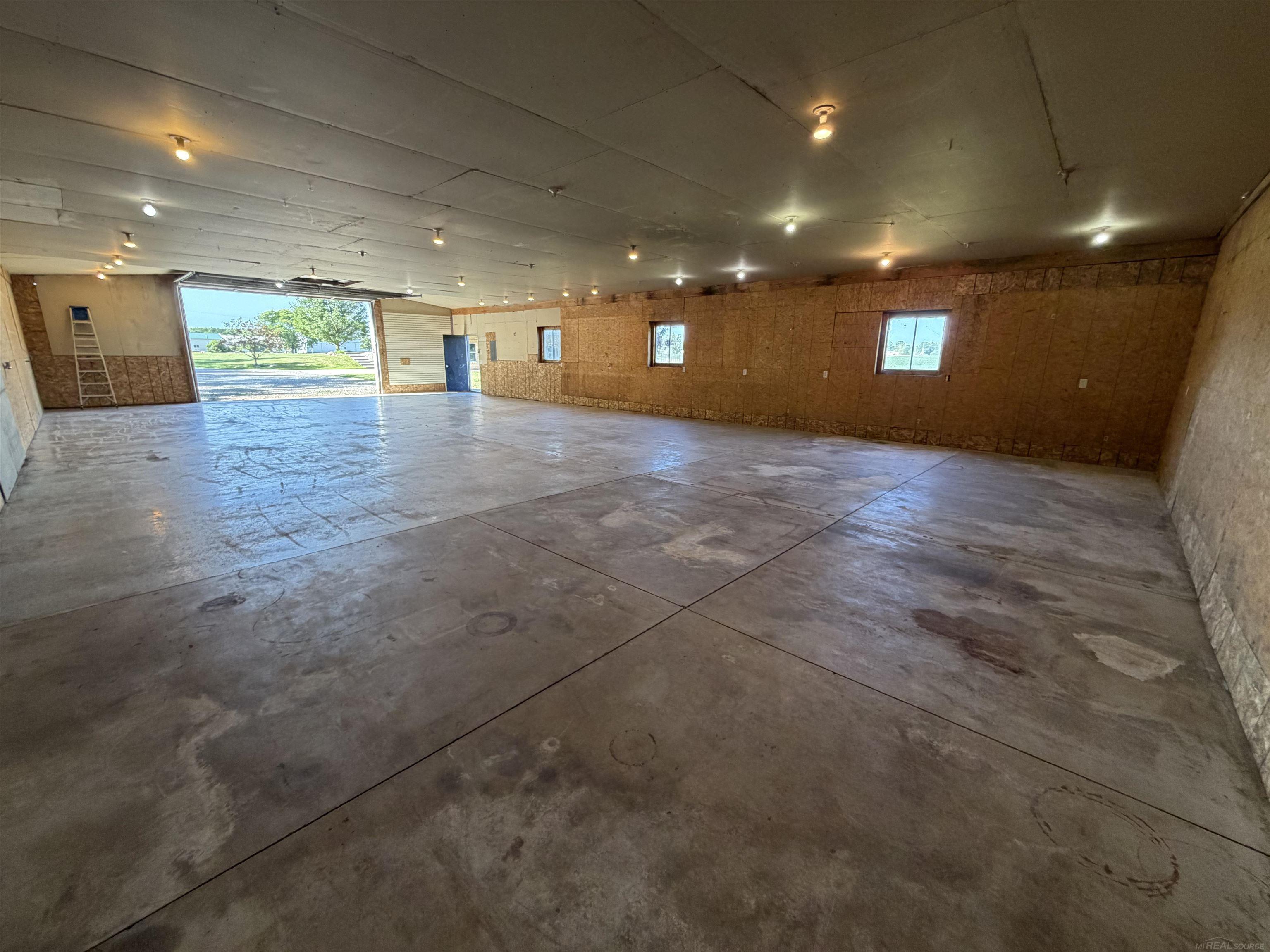 main property photo 56