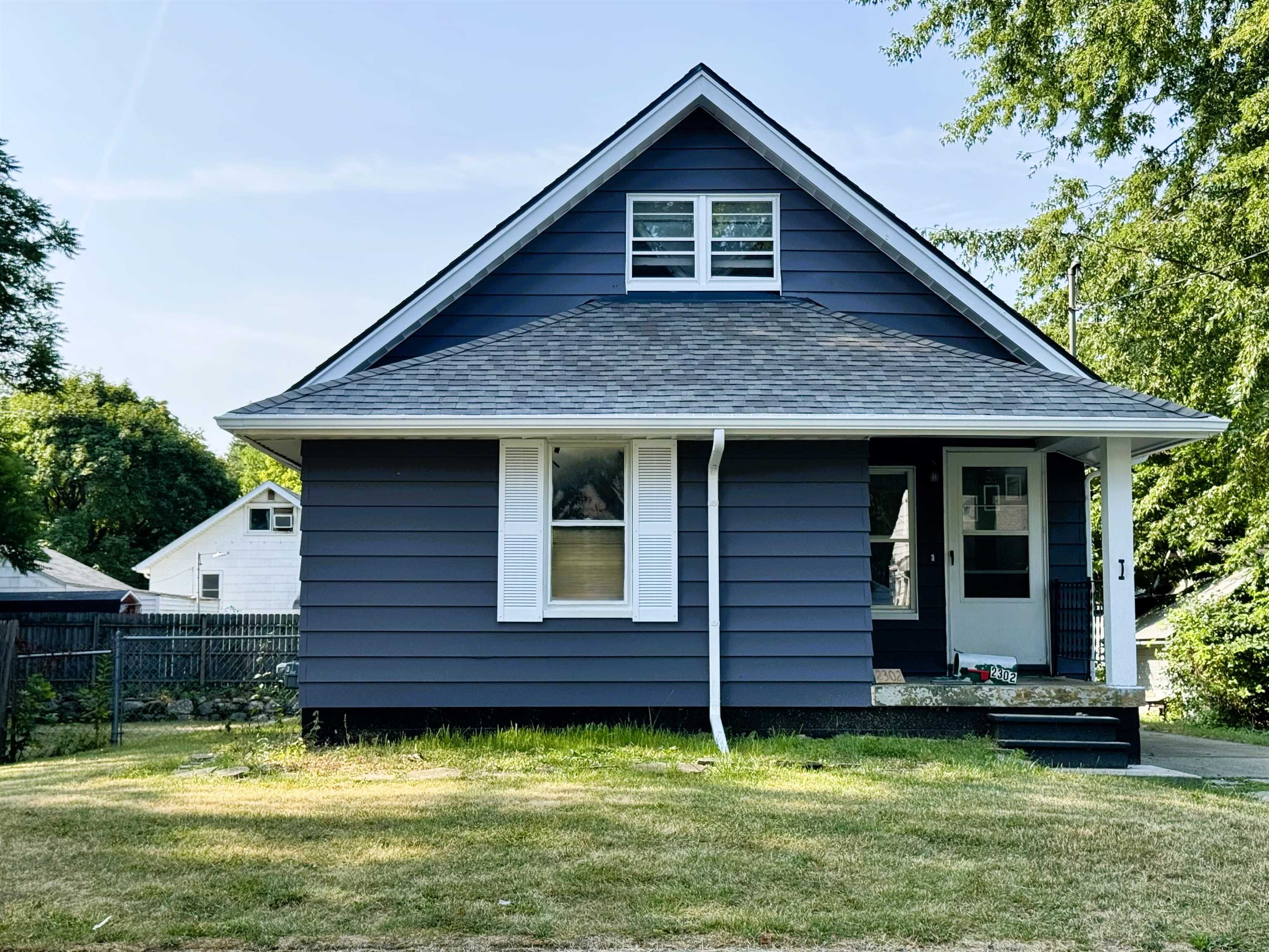 main property photo 1
