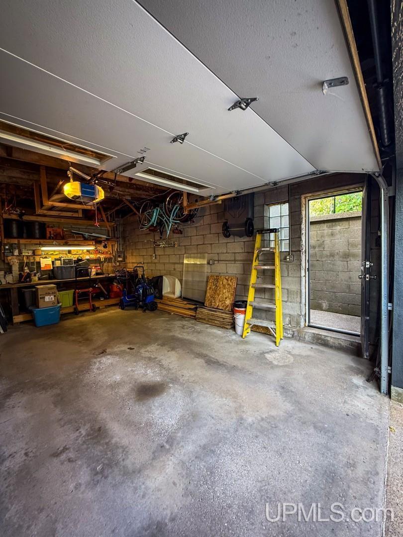 main property photo 73
