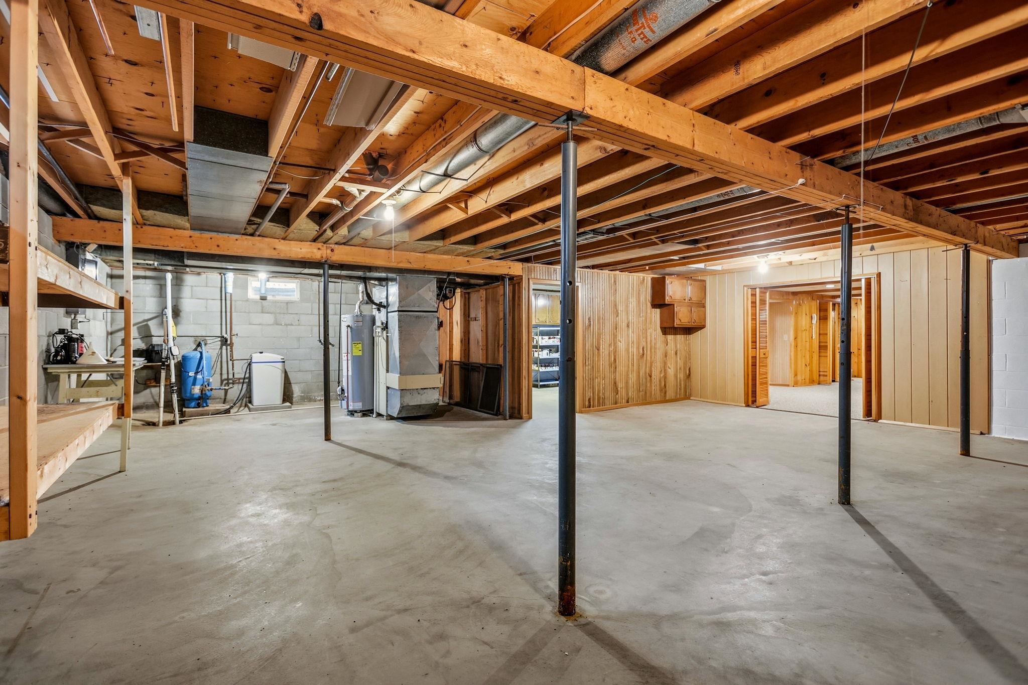 property viewer photo 36