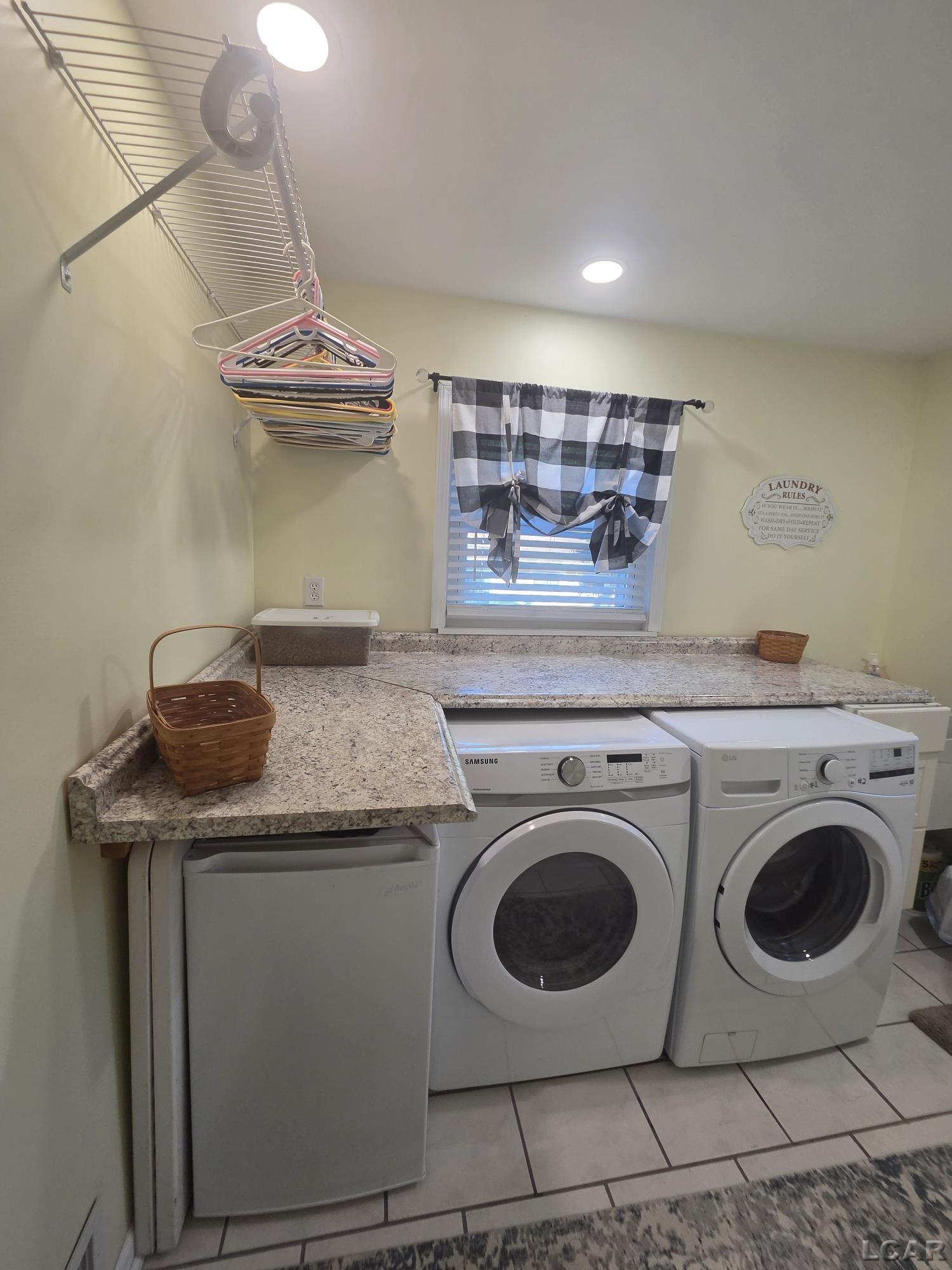main property photo 59