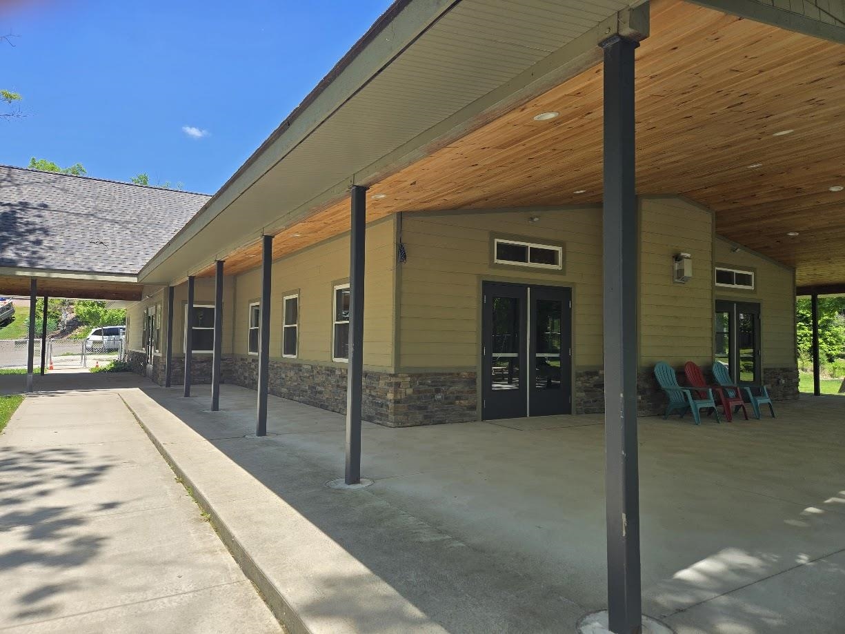 main property photo 38