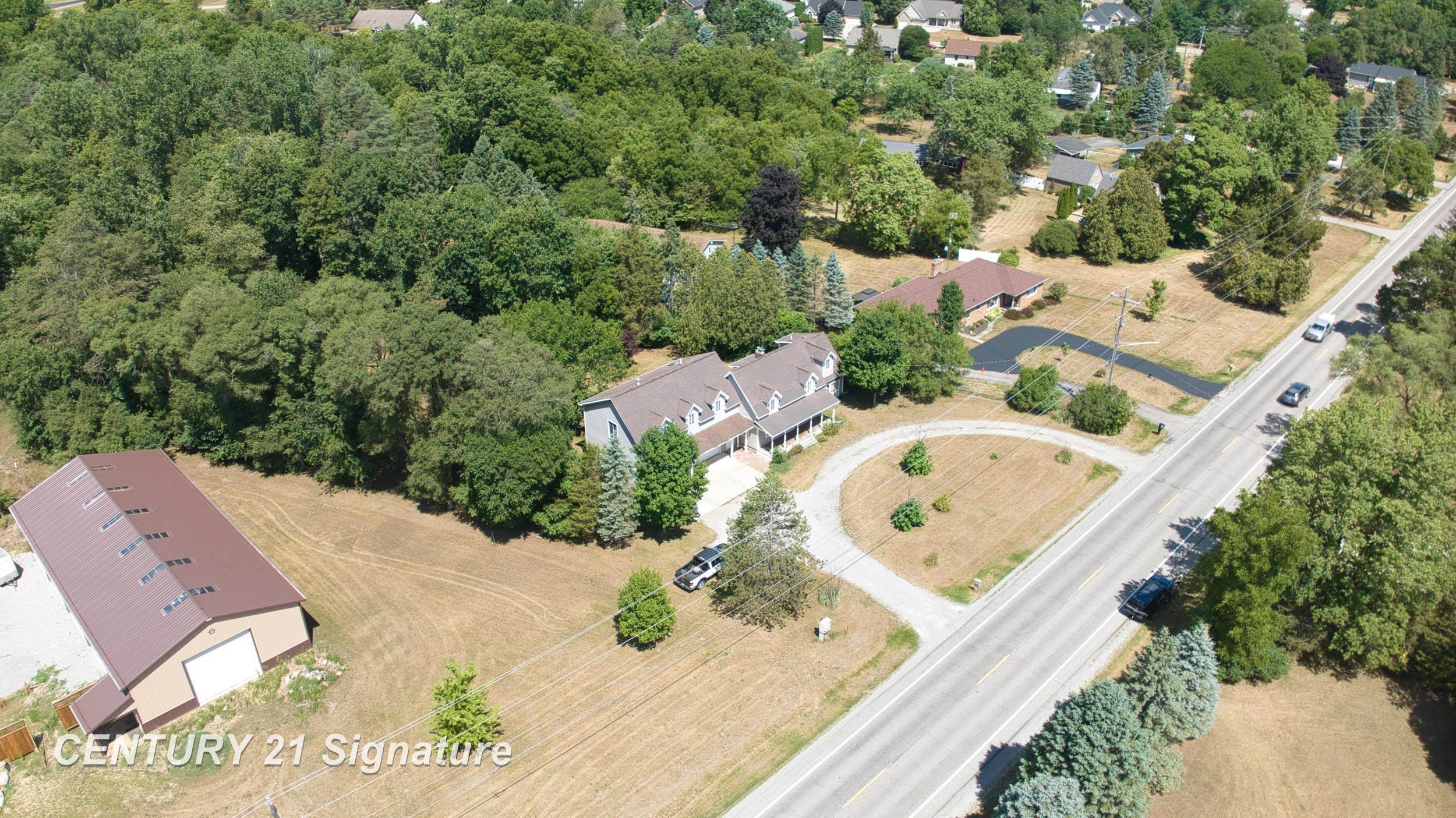 main property photo 54