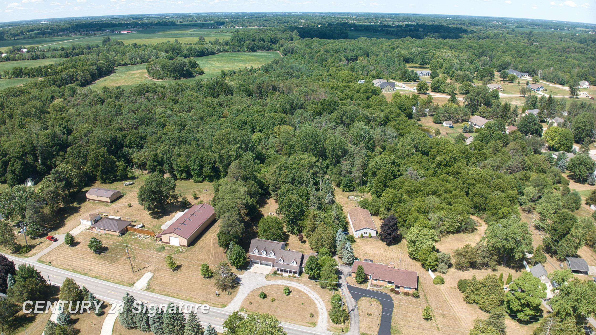 main property photo 58