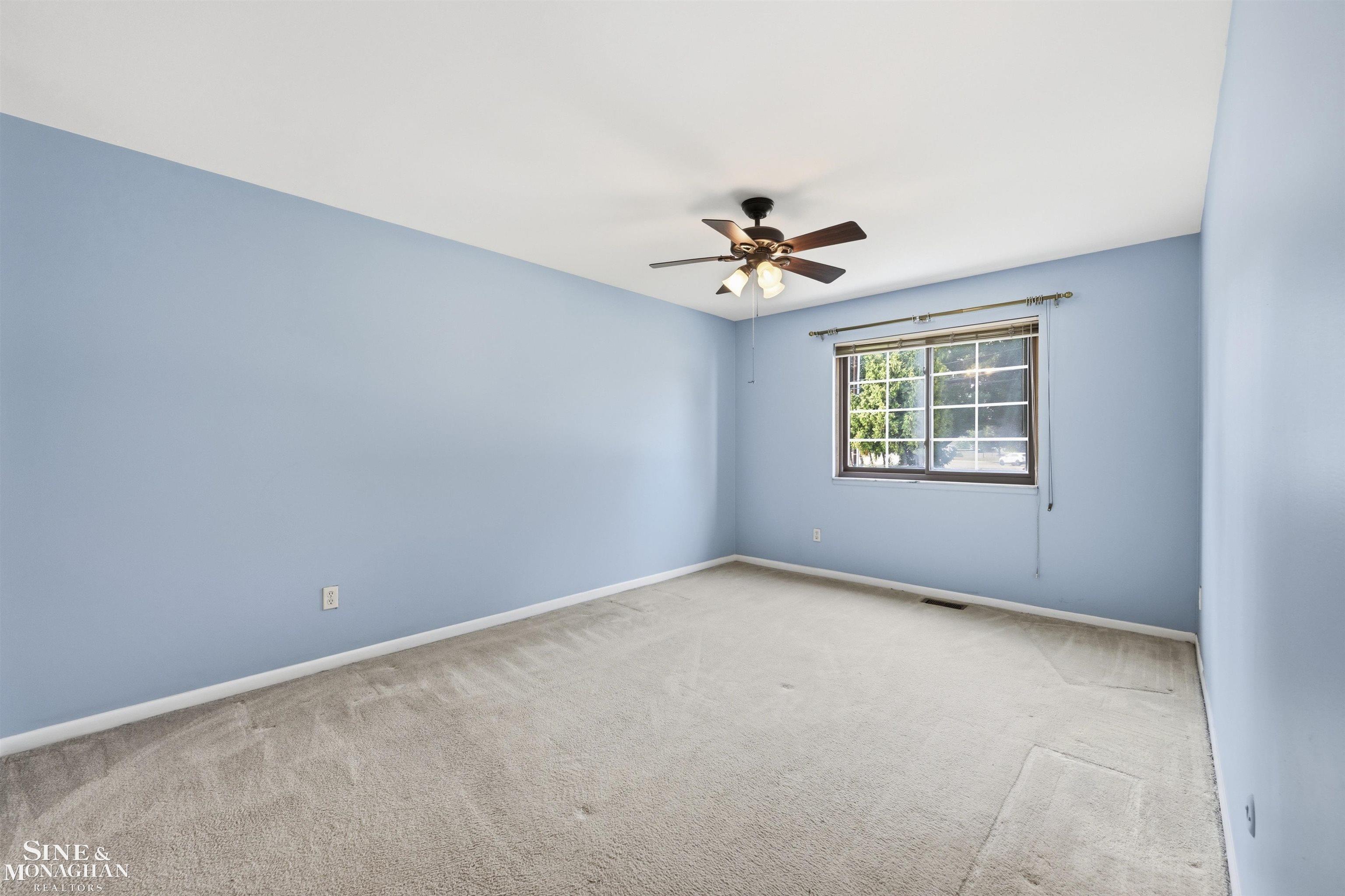 property viewer photo 19