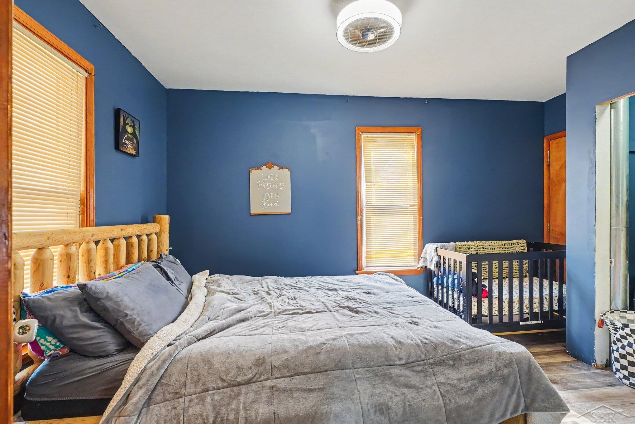 main property photo 9