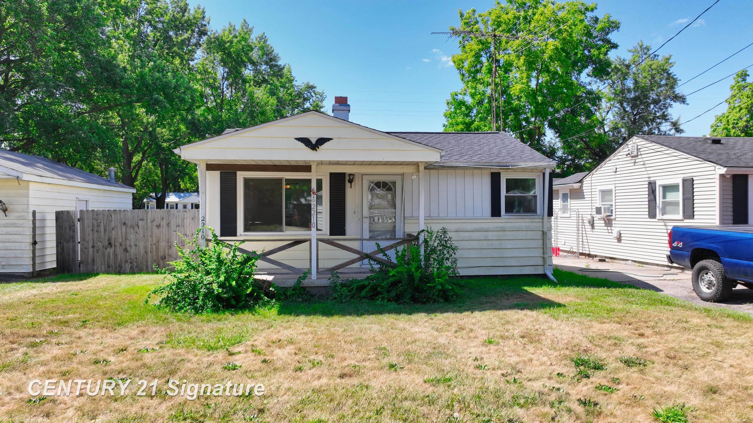 main property photo 3