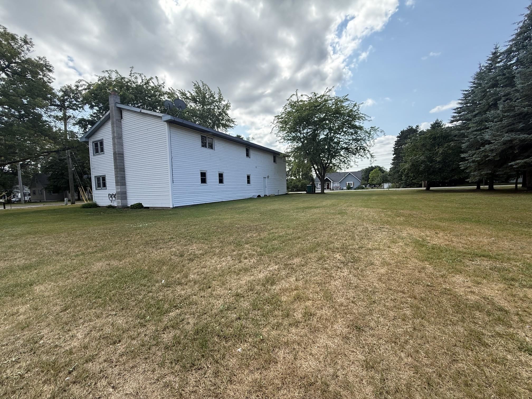 main property photo 58