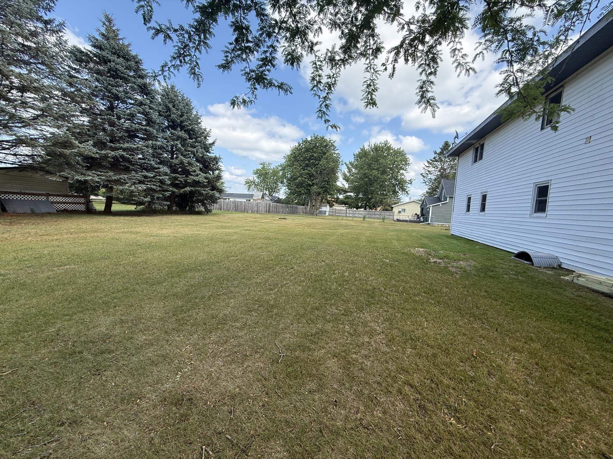 main property photo 60