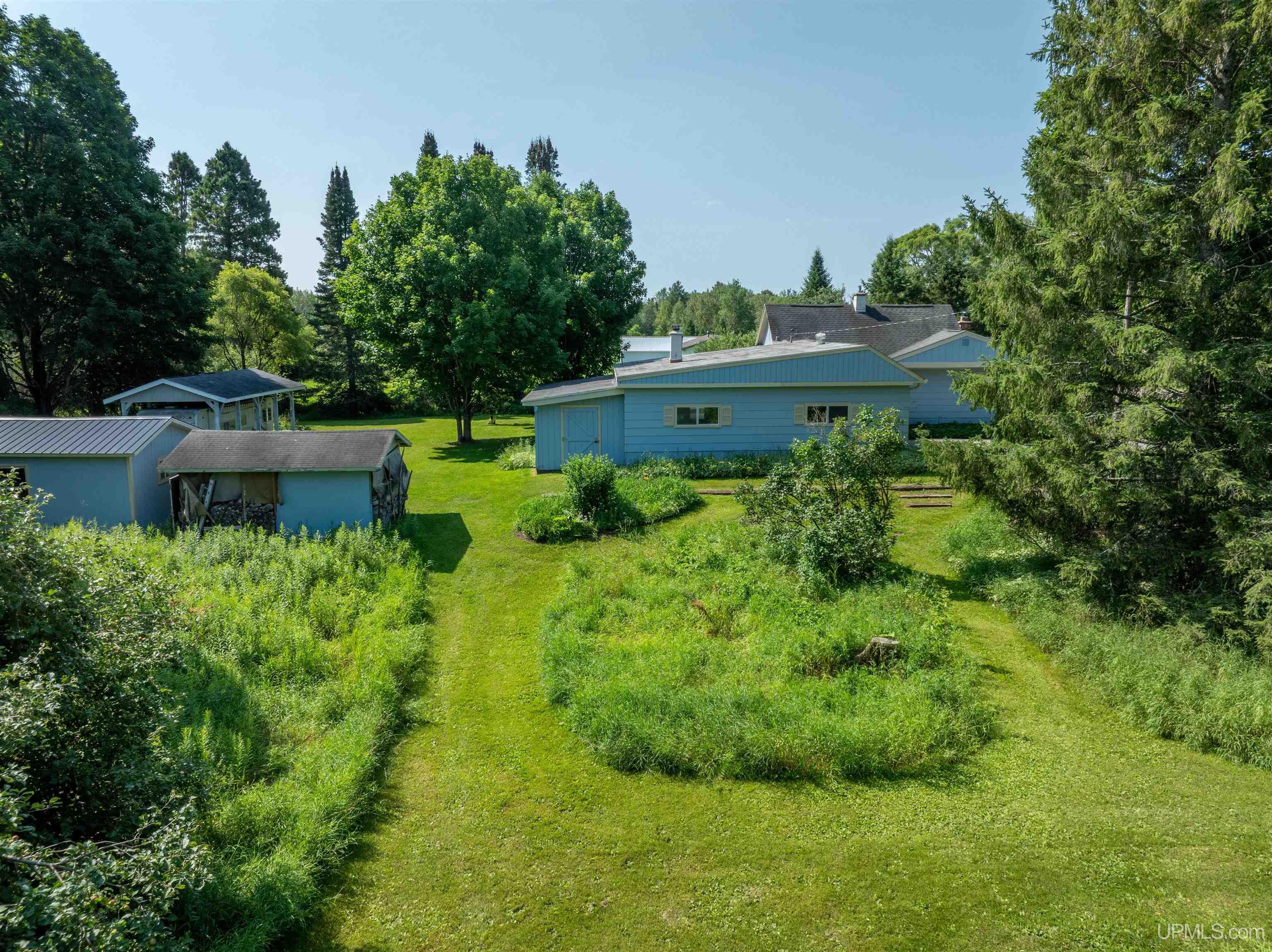 main property photo 39
