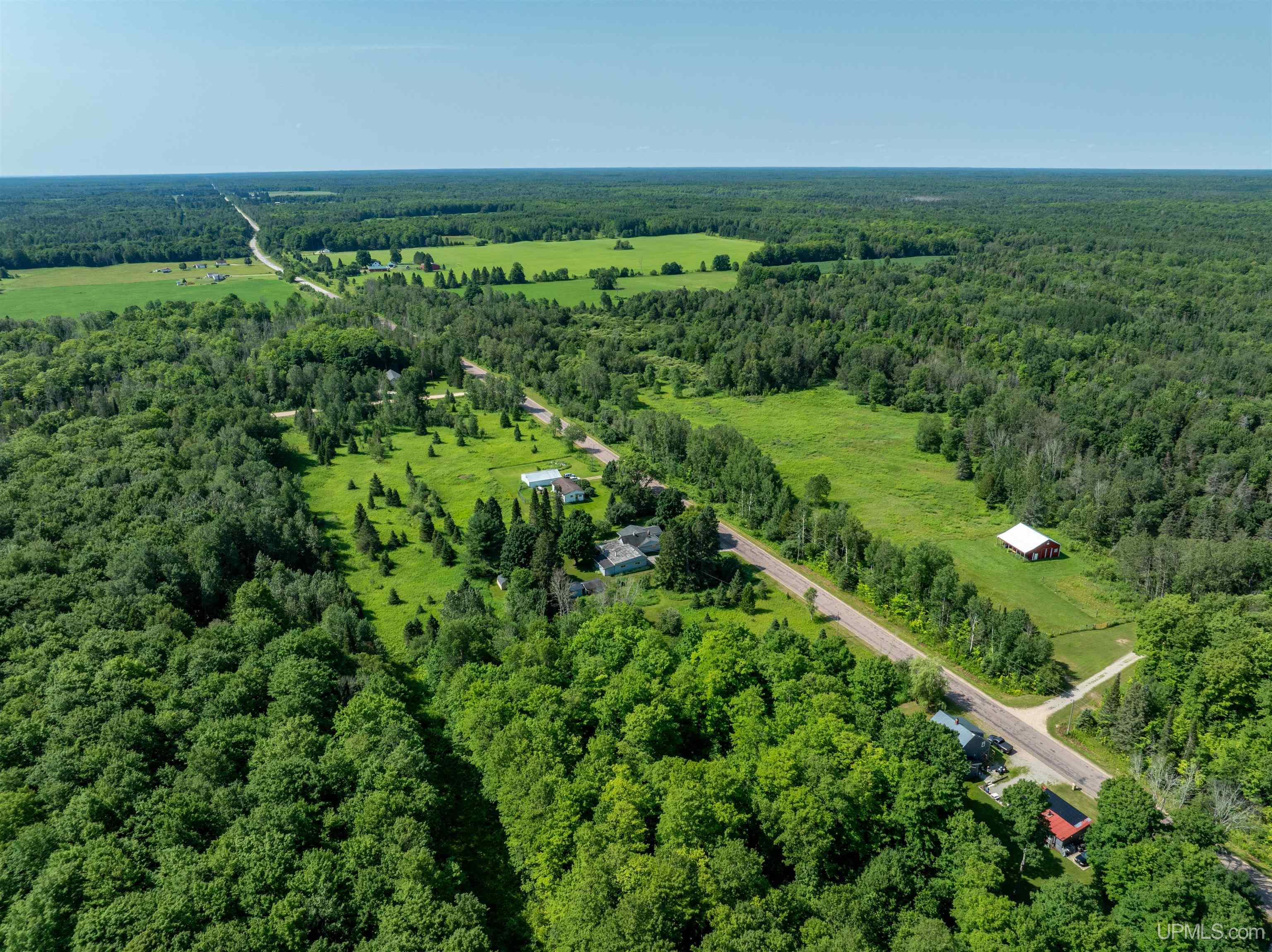 main property photo 43