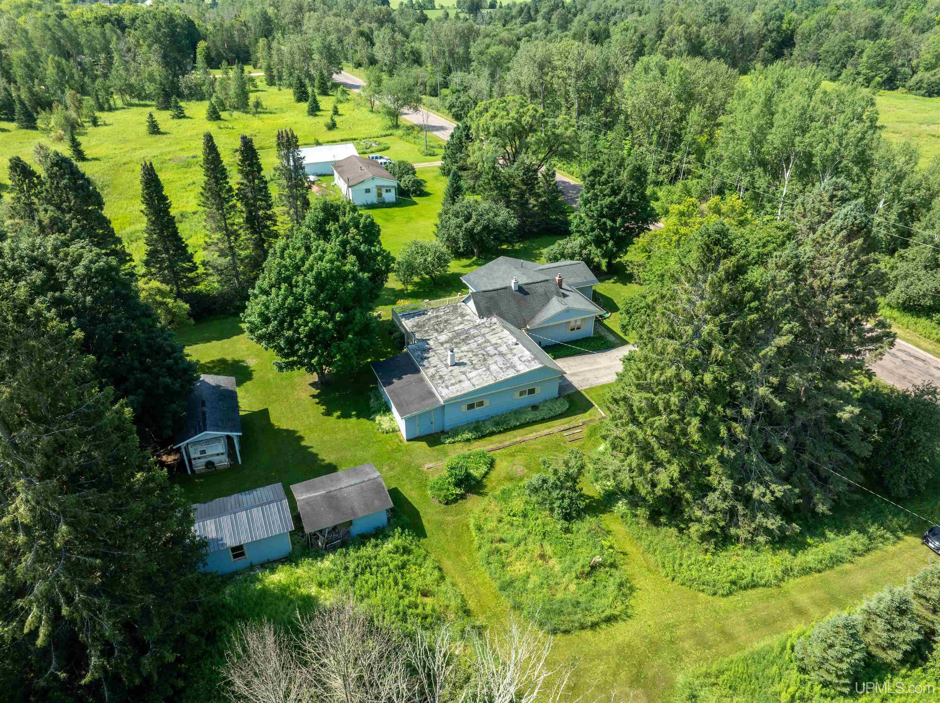 main property photo 49