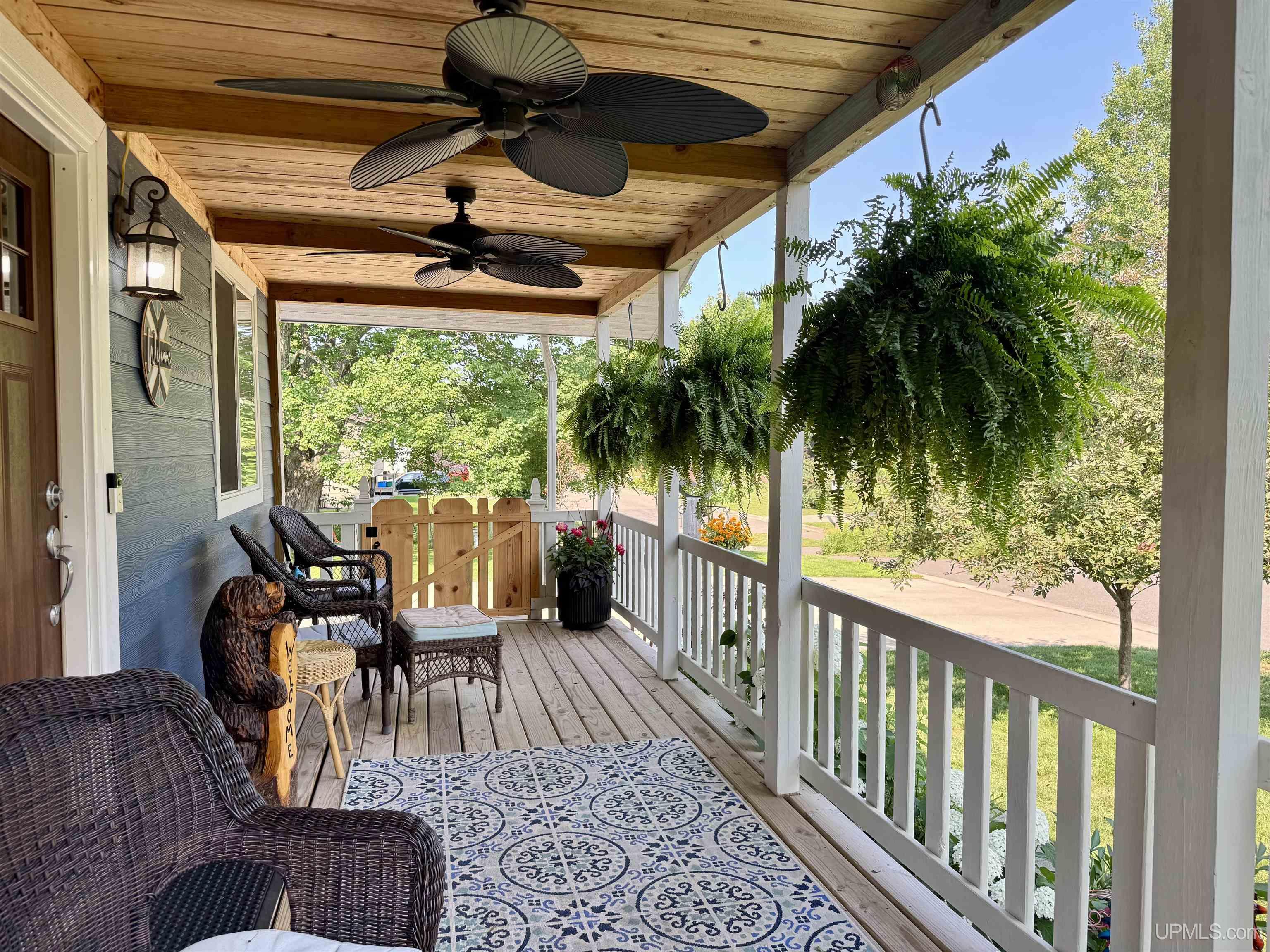 main property photo 22