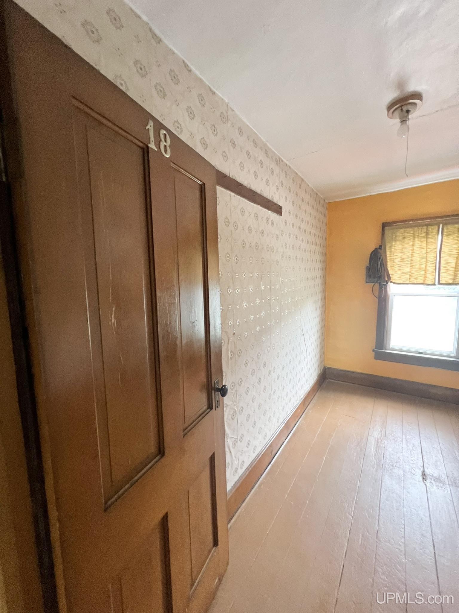 main property photo 54
