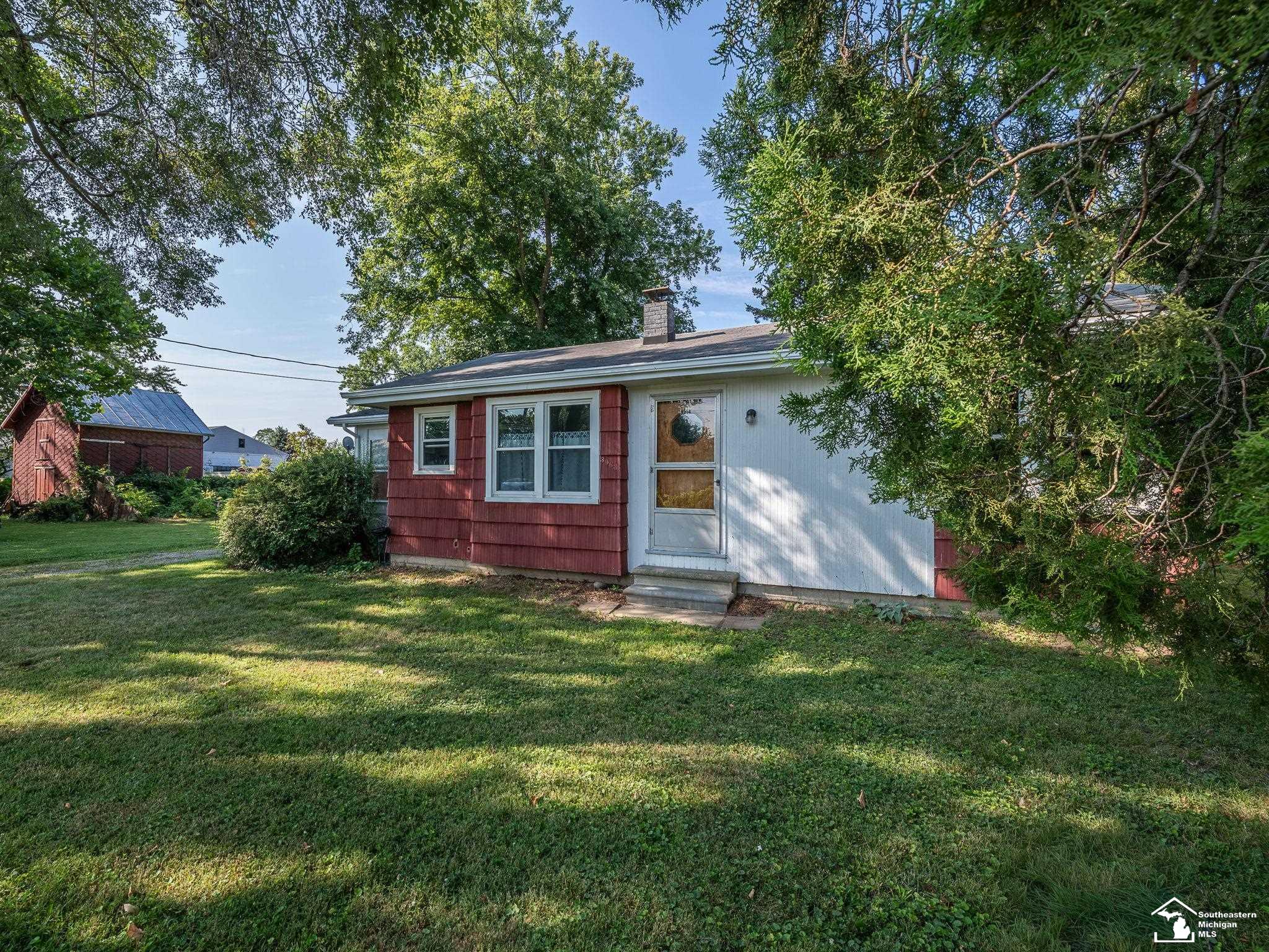 main property photo 19