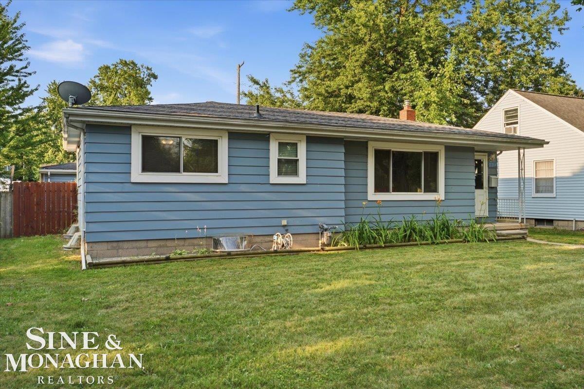 main property photo 29