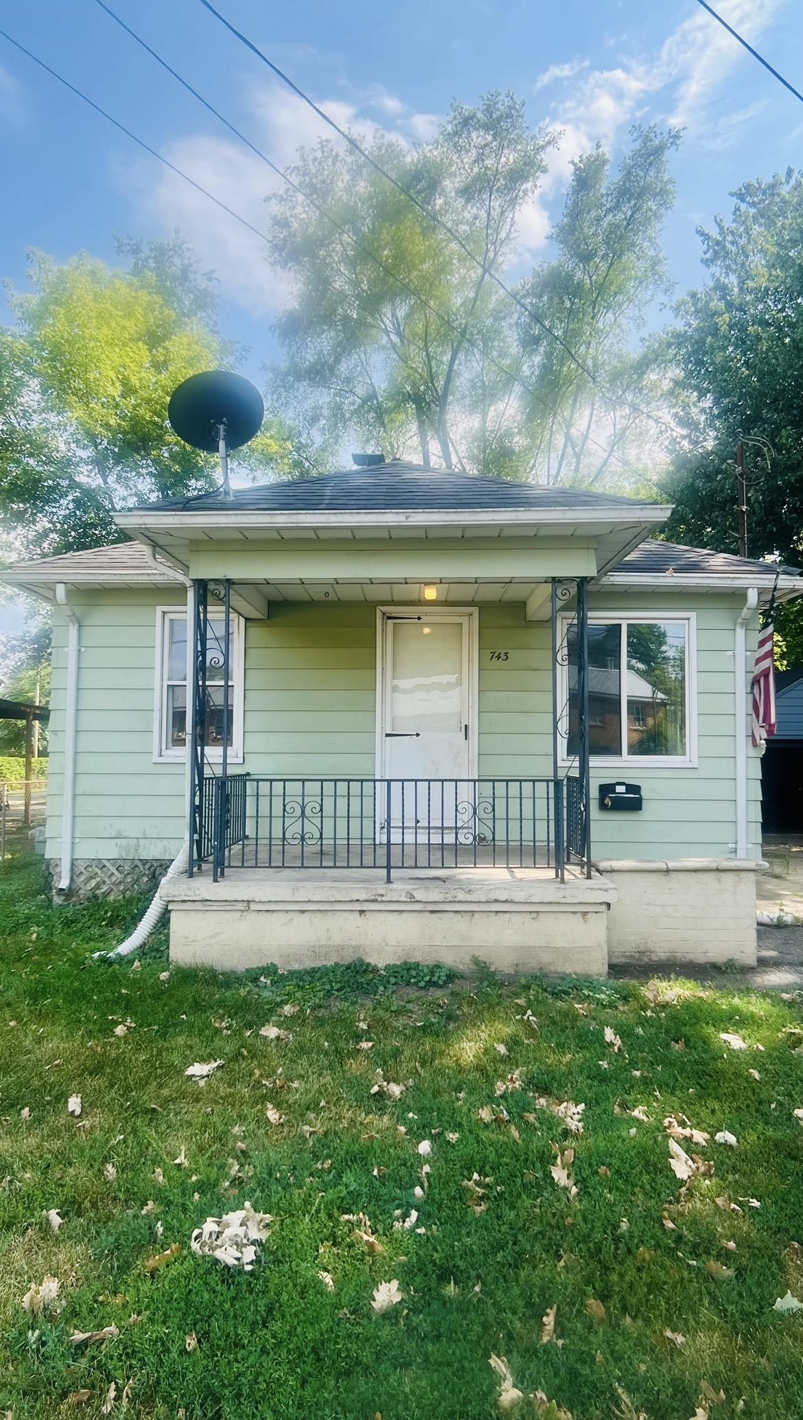 main property photo 0