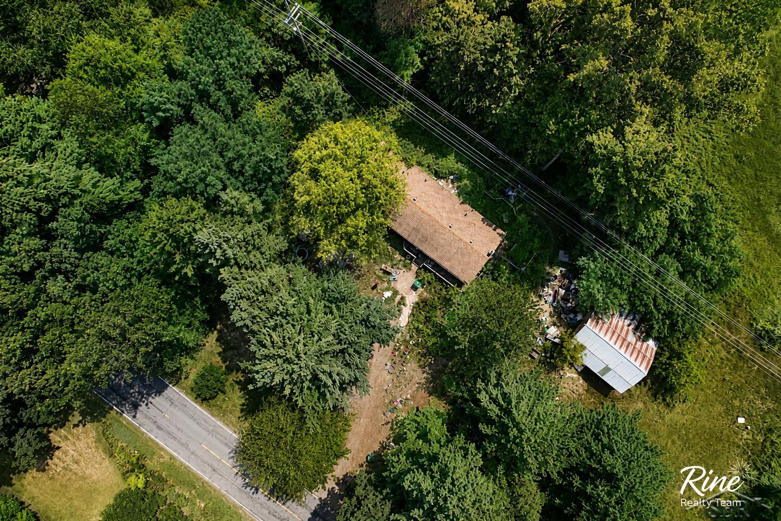 main property photo 40