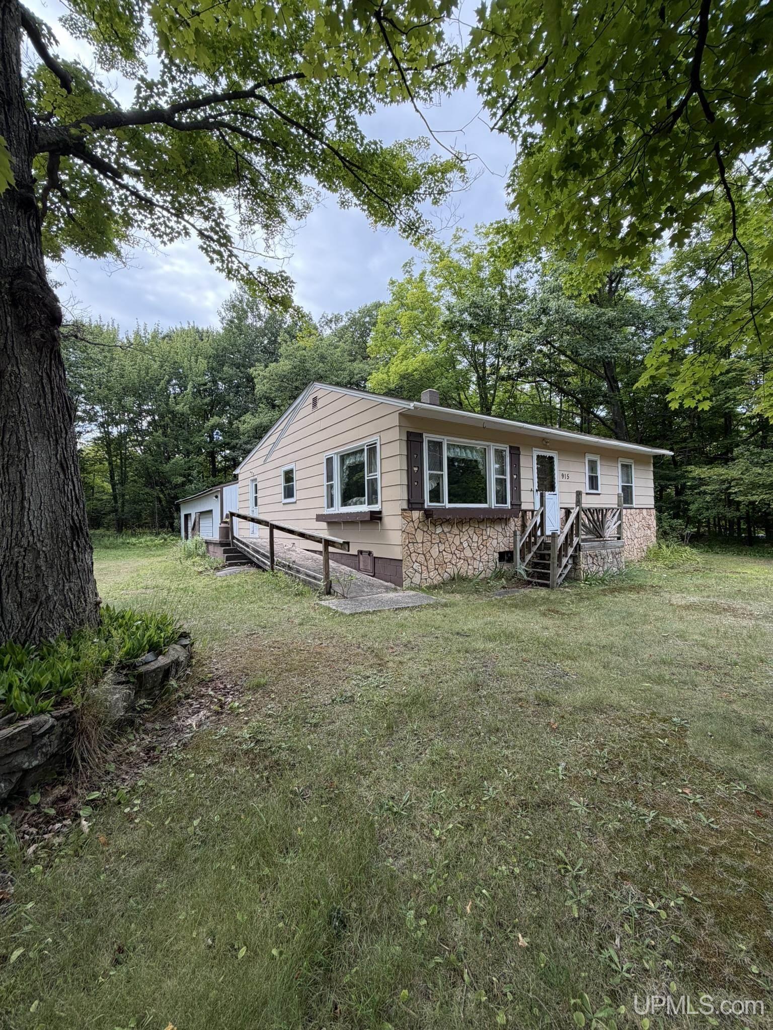 main property photo 44