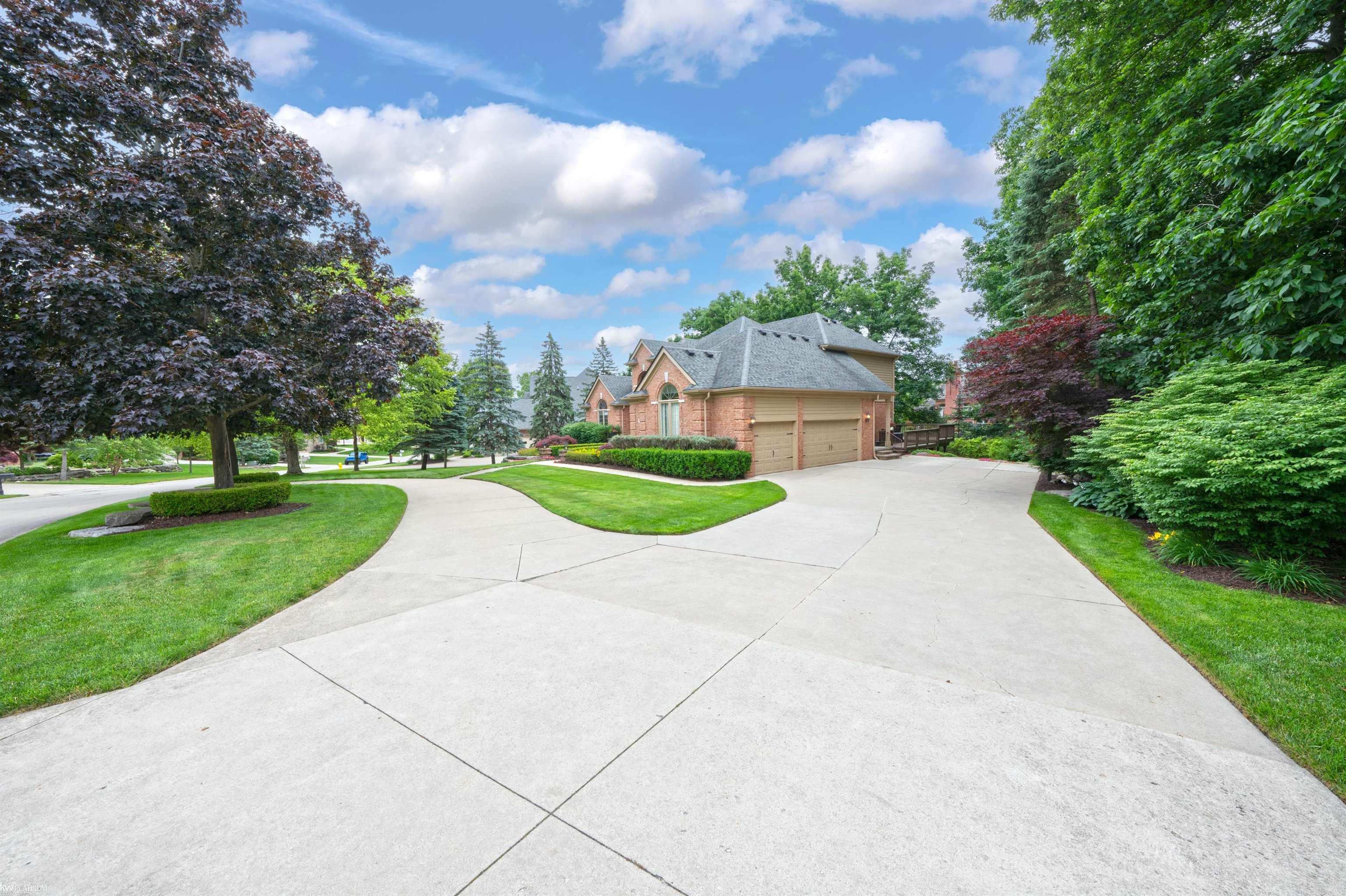 main property photo 63