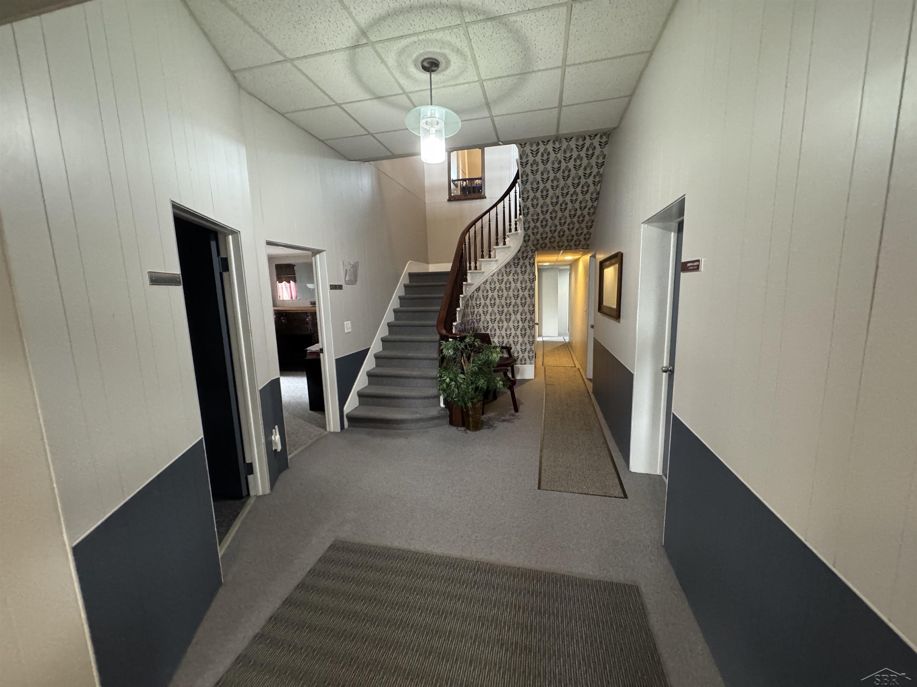 main property photo 9