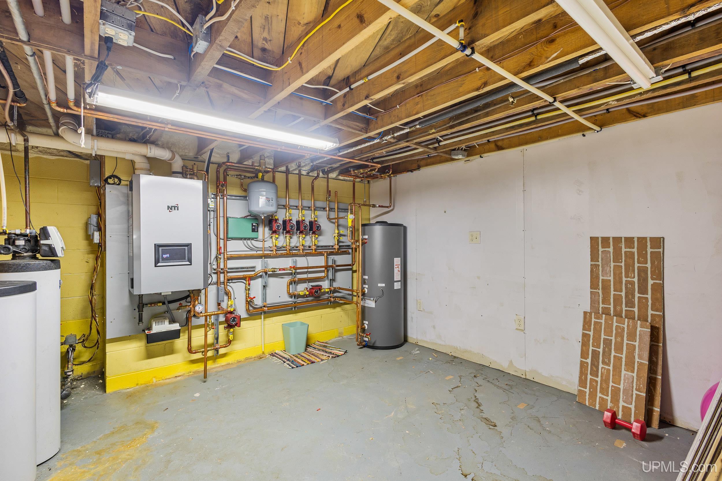main property photo 47