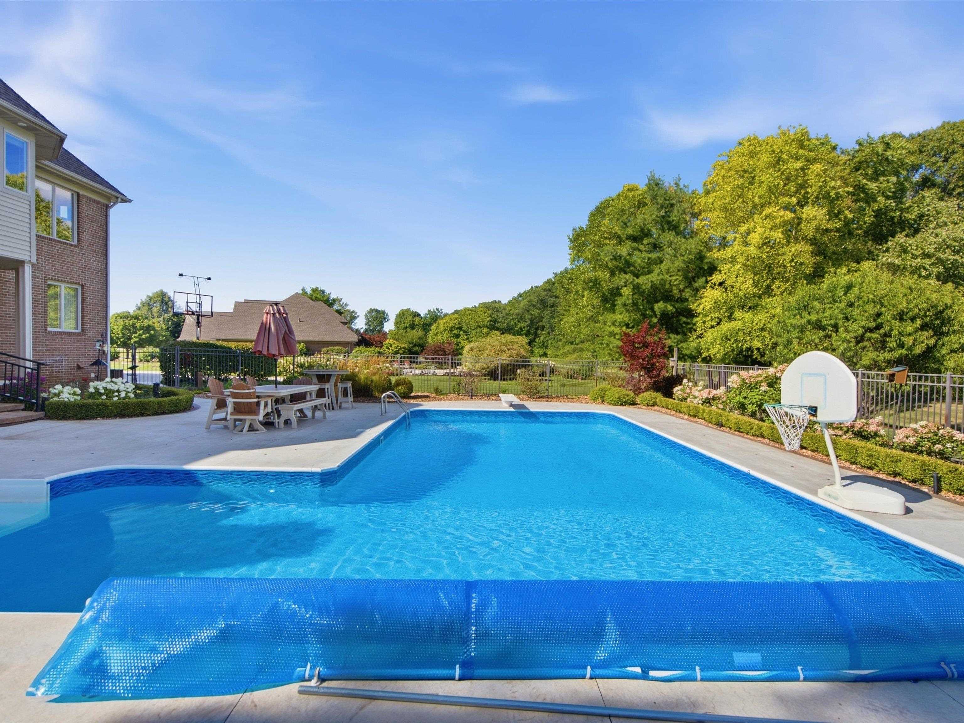 main property photo 61