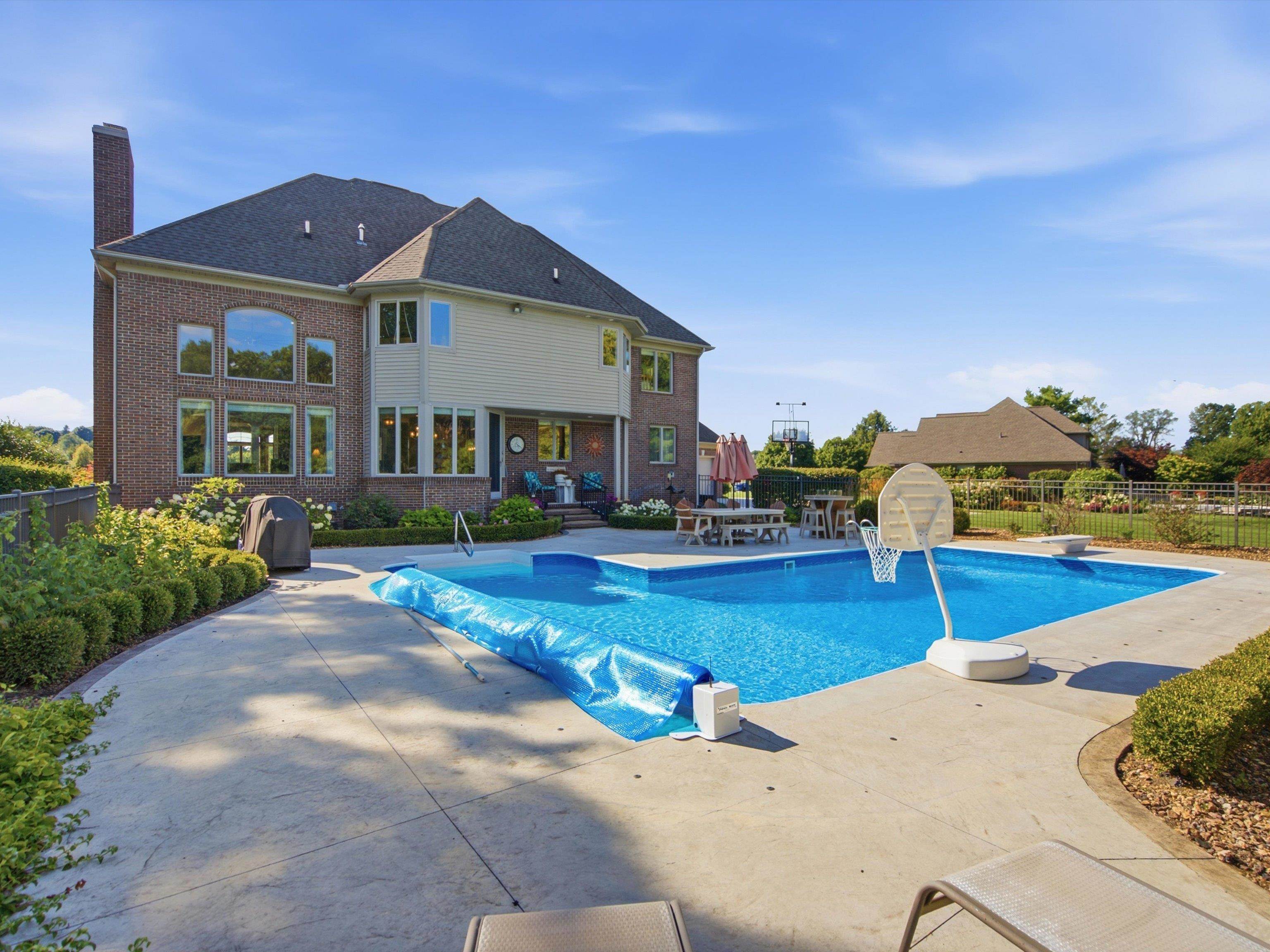 main property photo 62