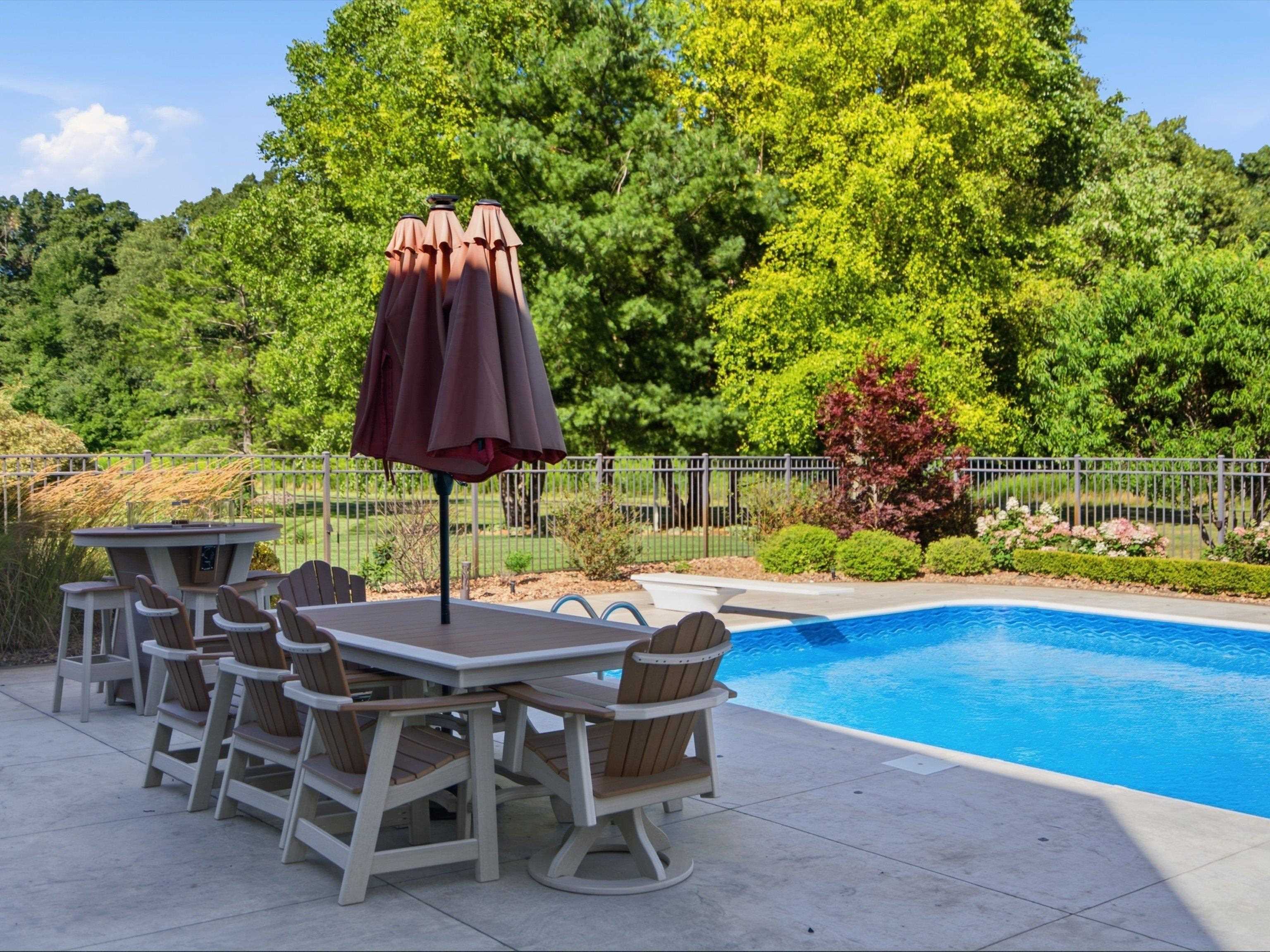 main property photo 63