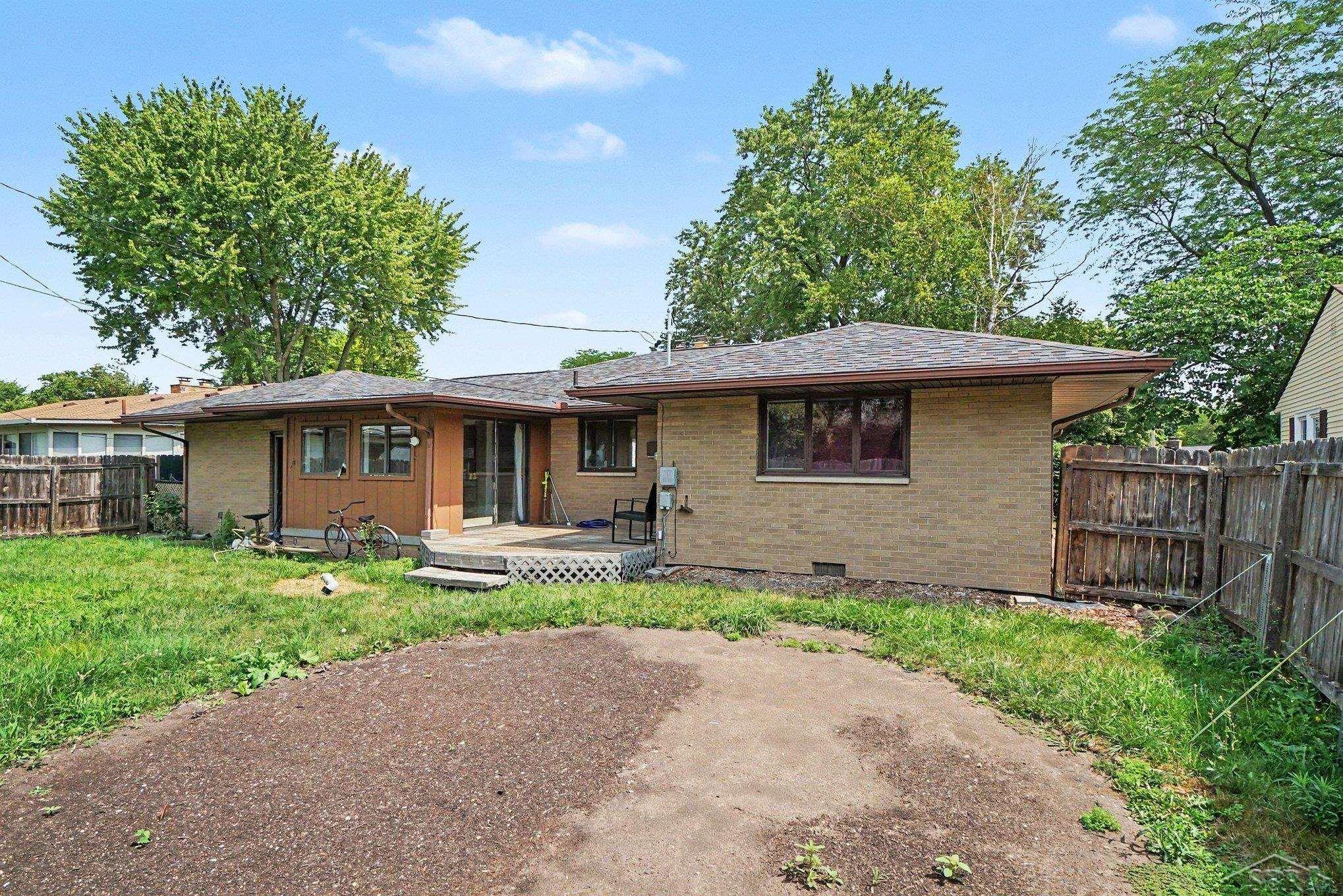 main property photo 22