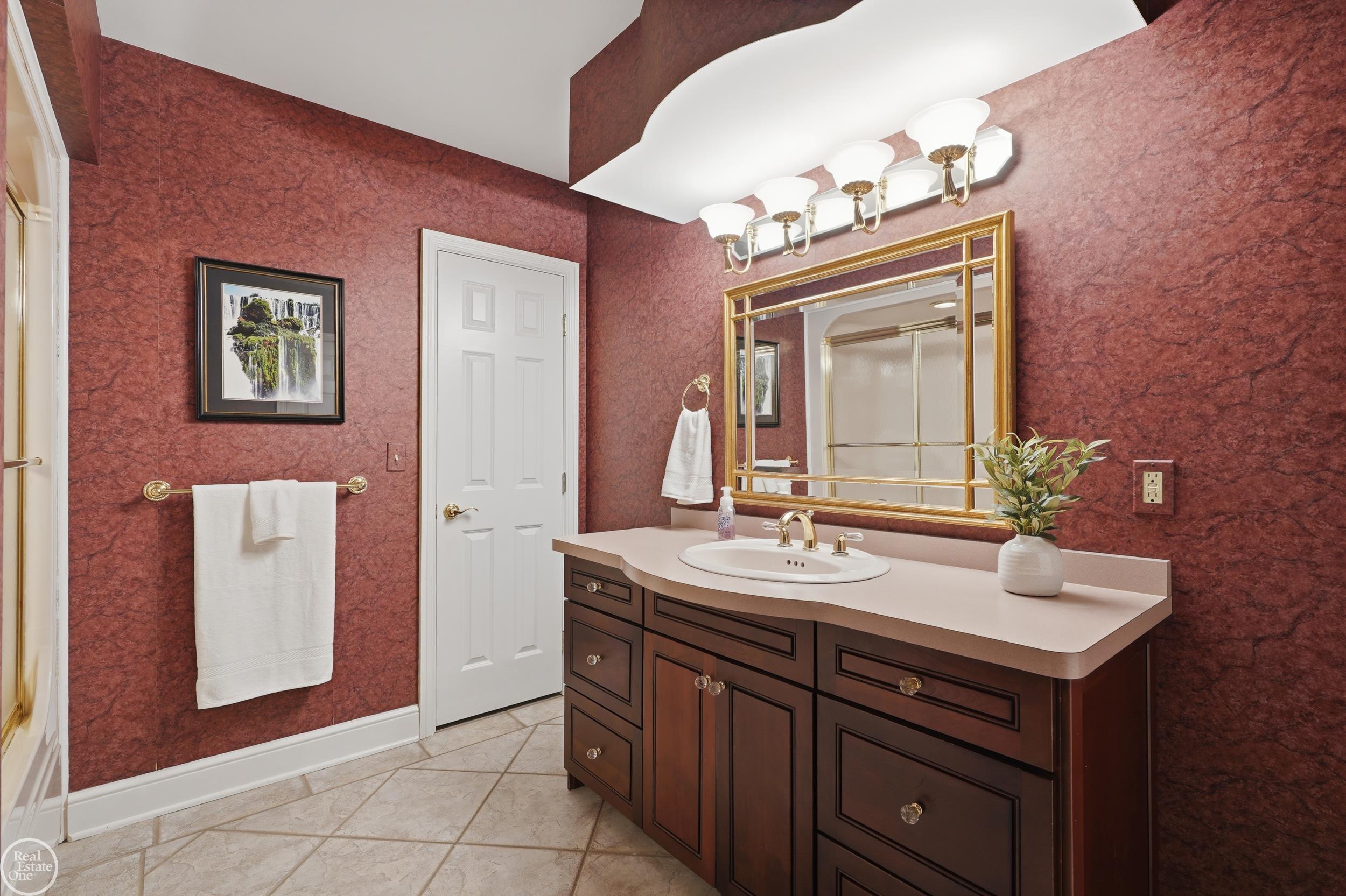 main property photo 59