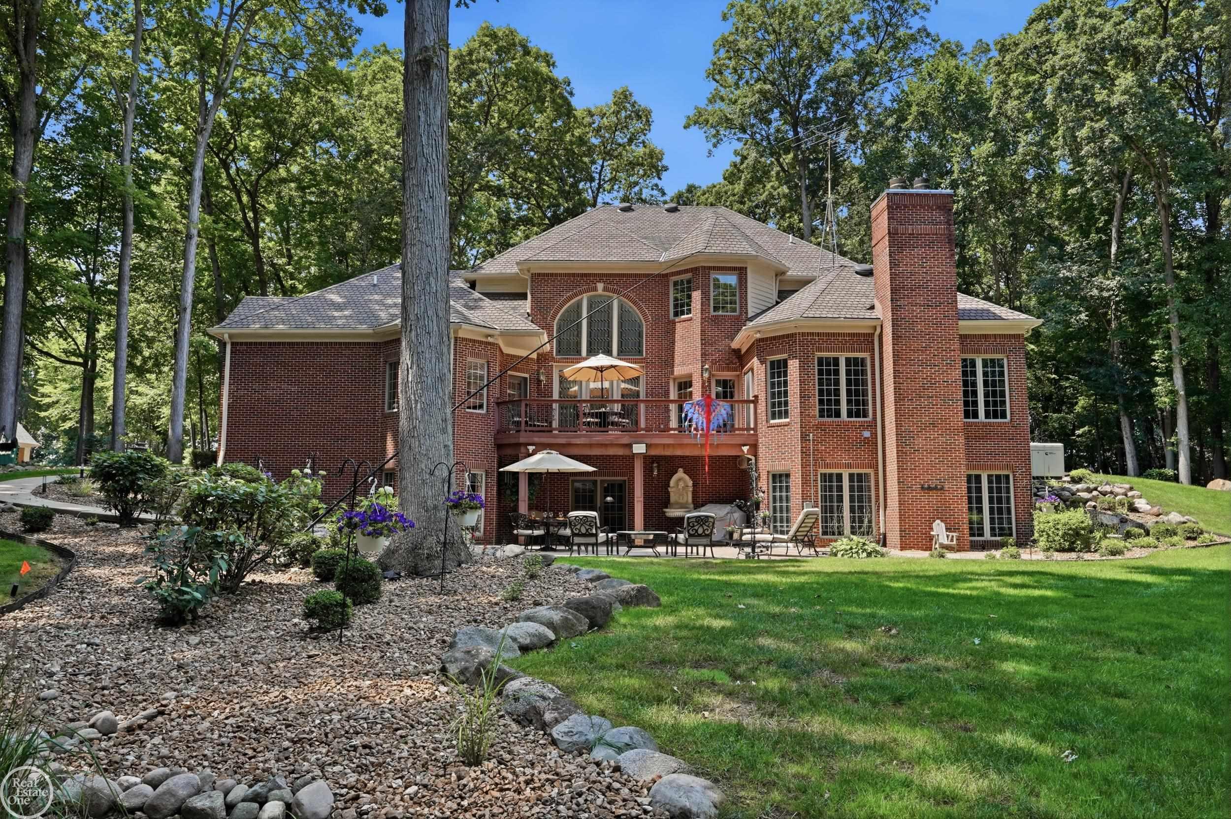 main property photo 76