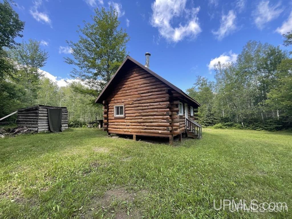 main property photo 7