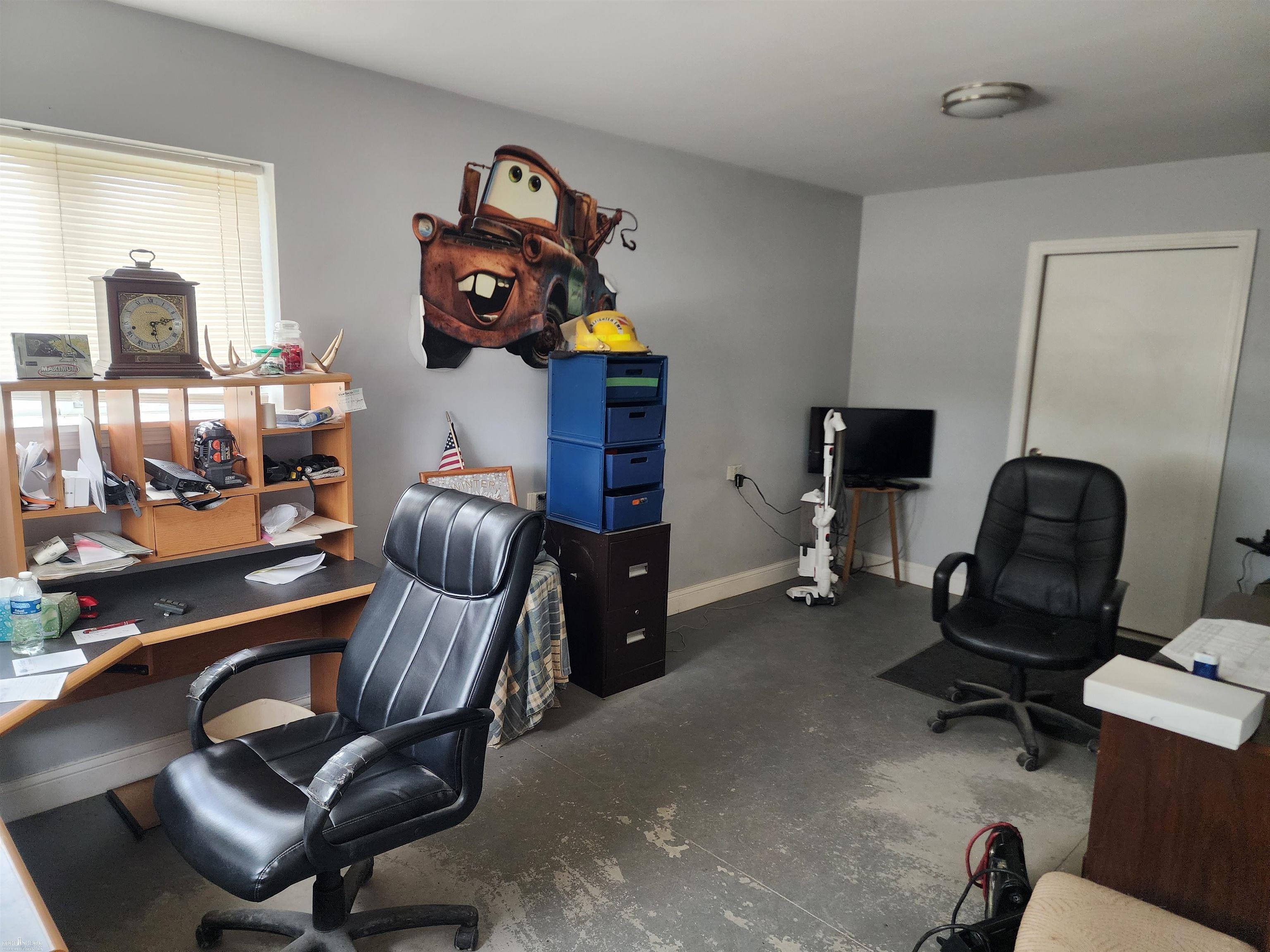 main property photo 7