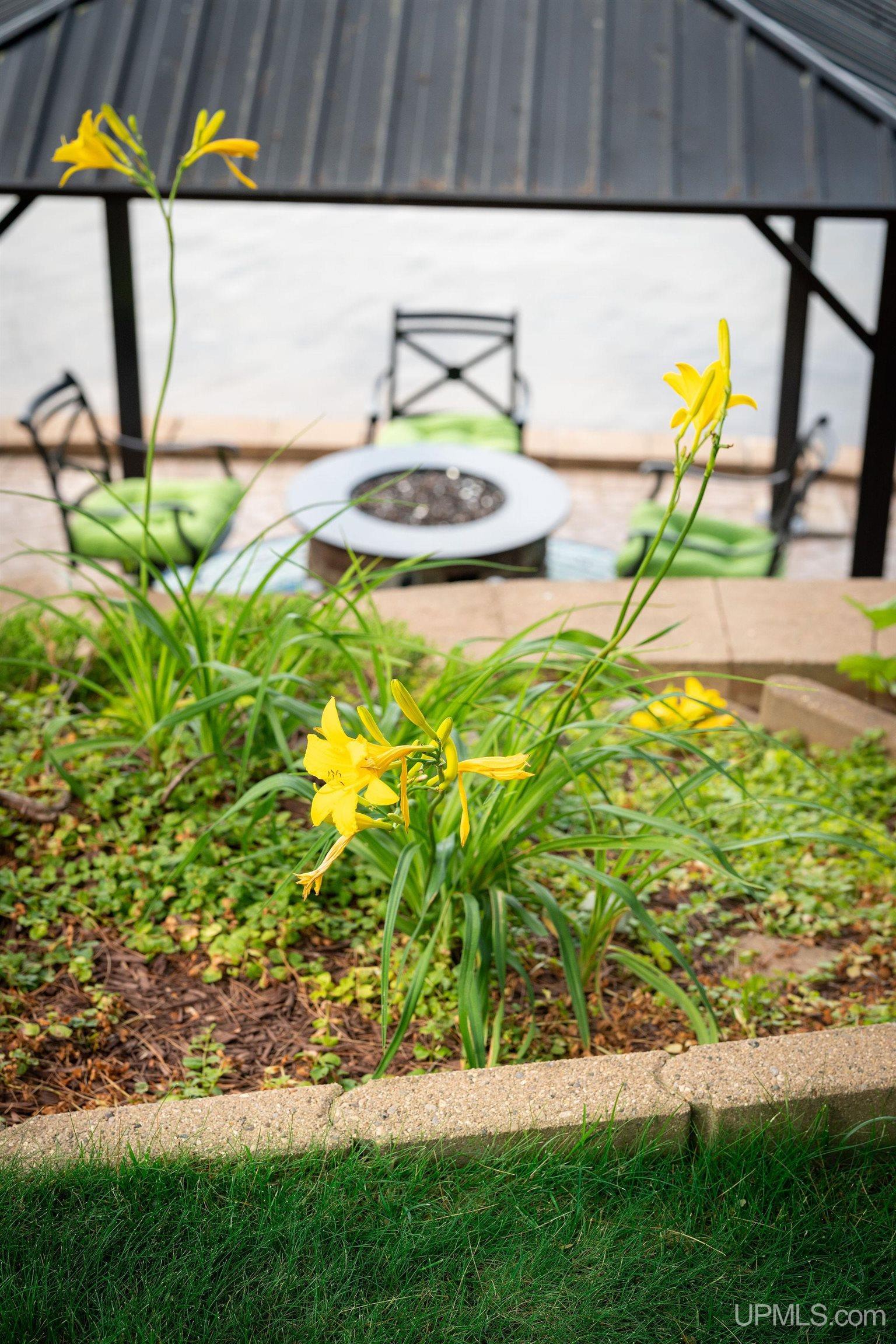 main property photo 73