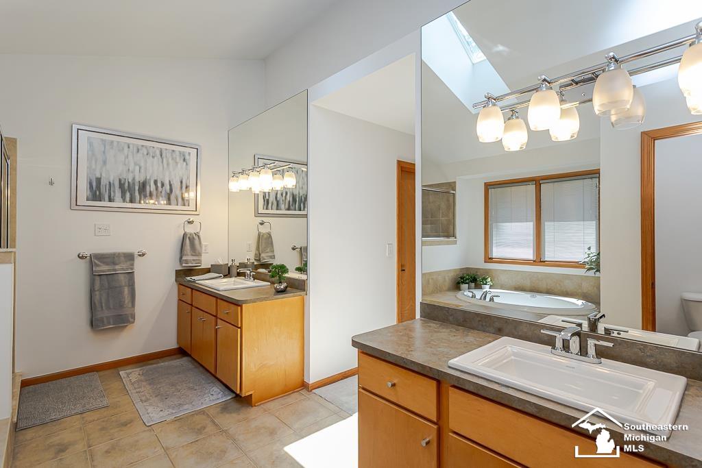 main property photo 51