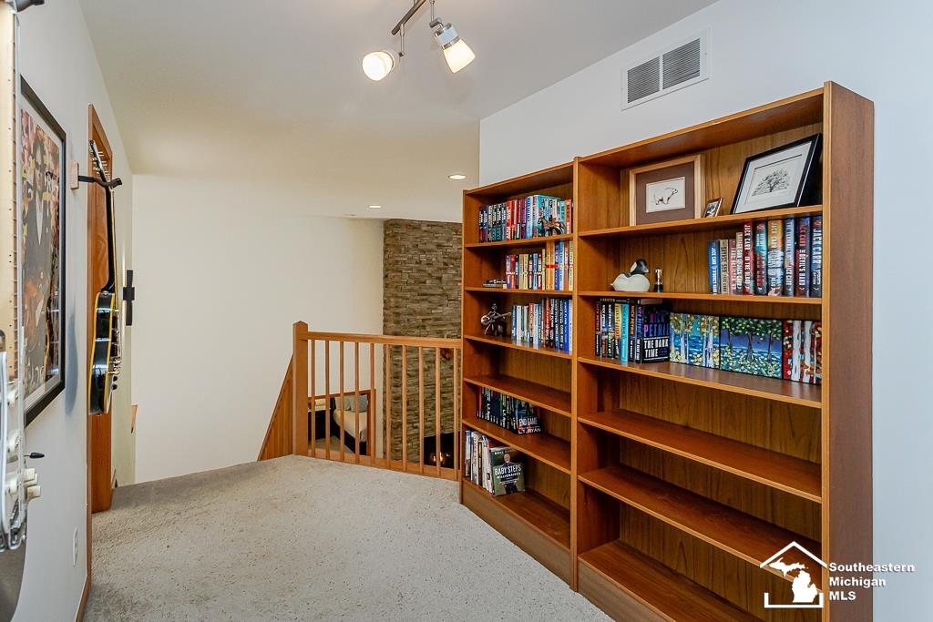 main property photo 62