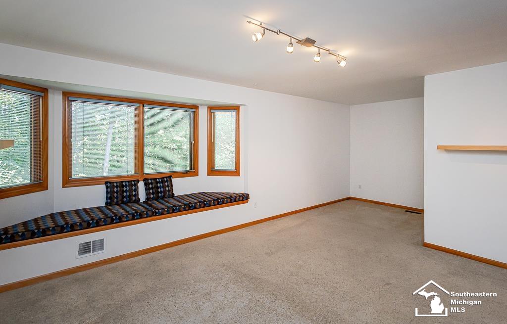 main property photo 63