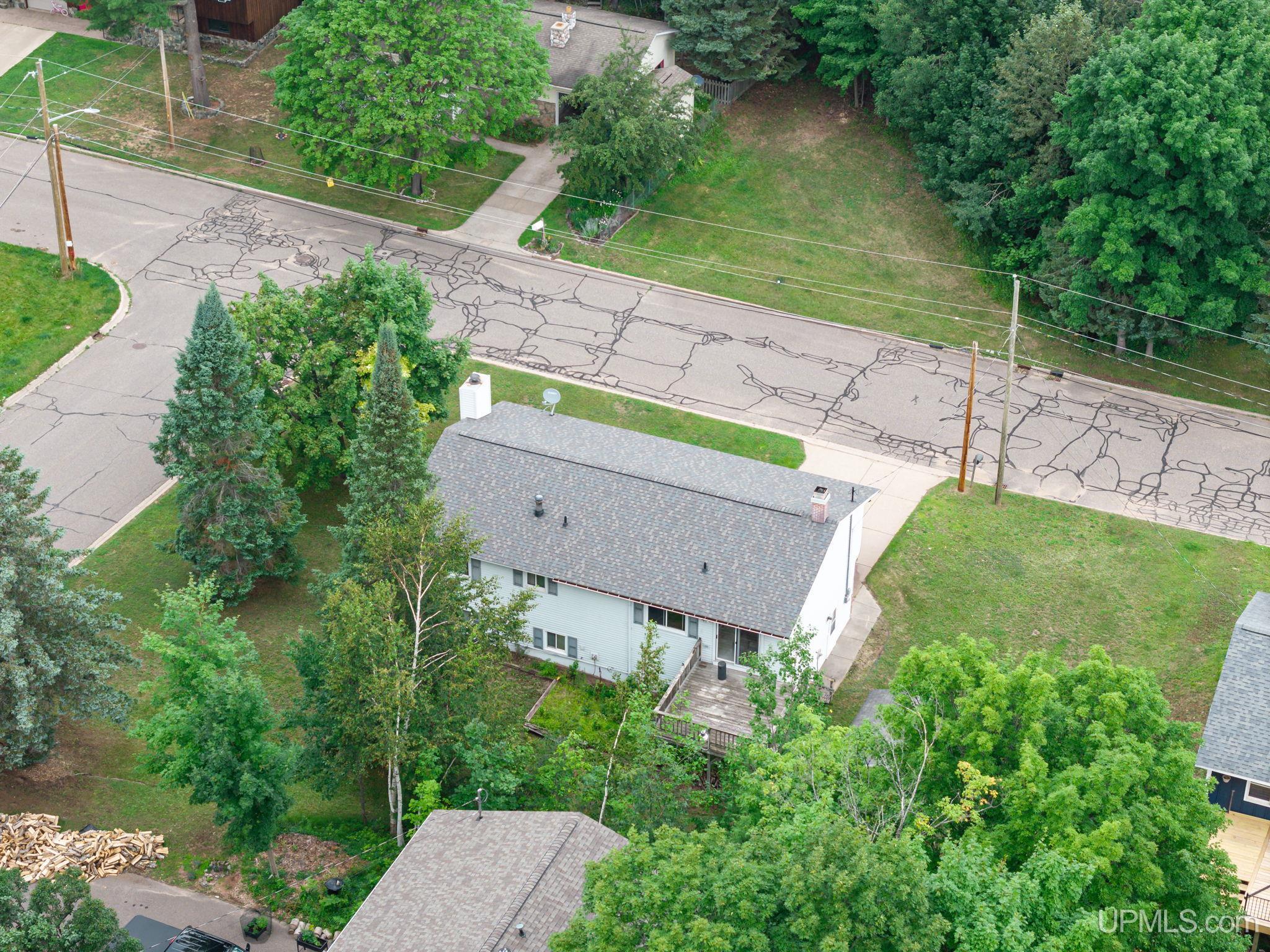 property viewer photo 40