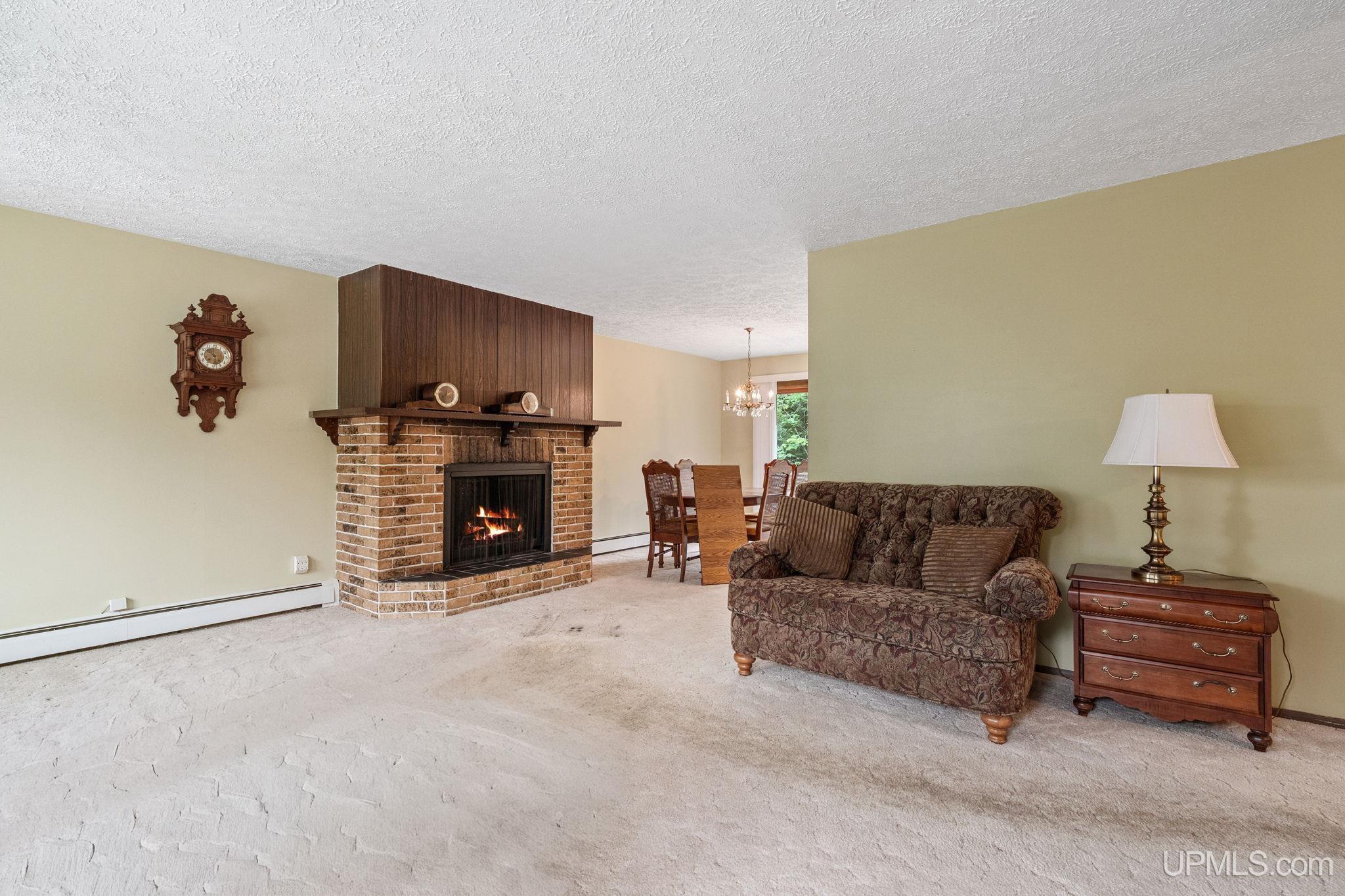property viewer photo 9