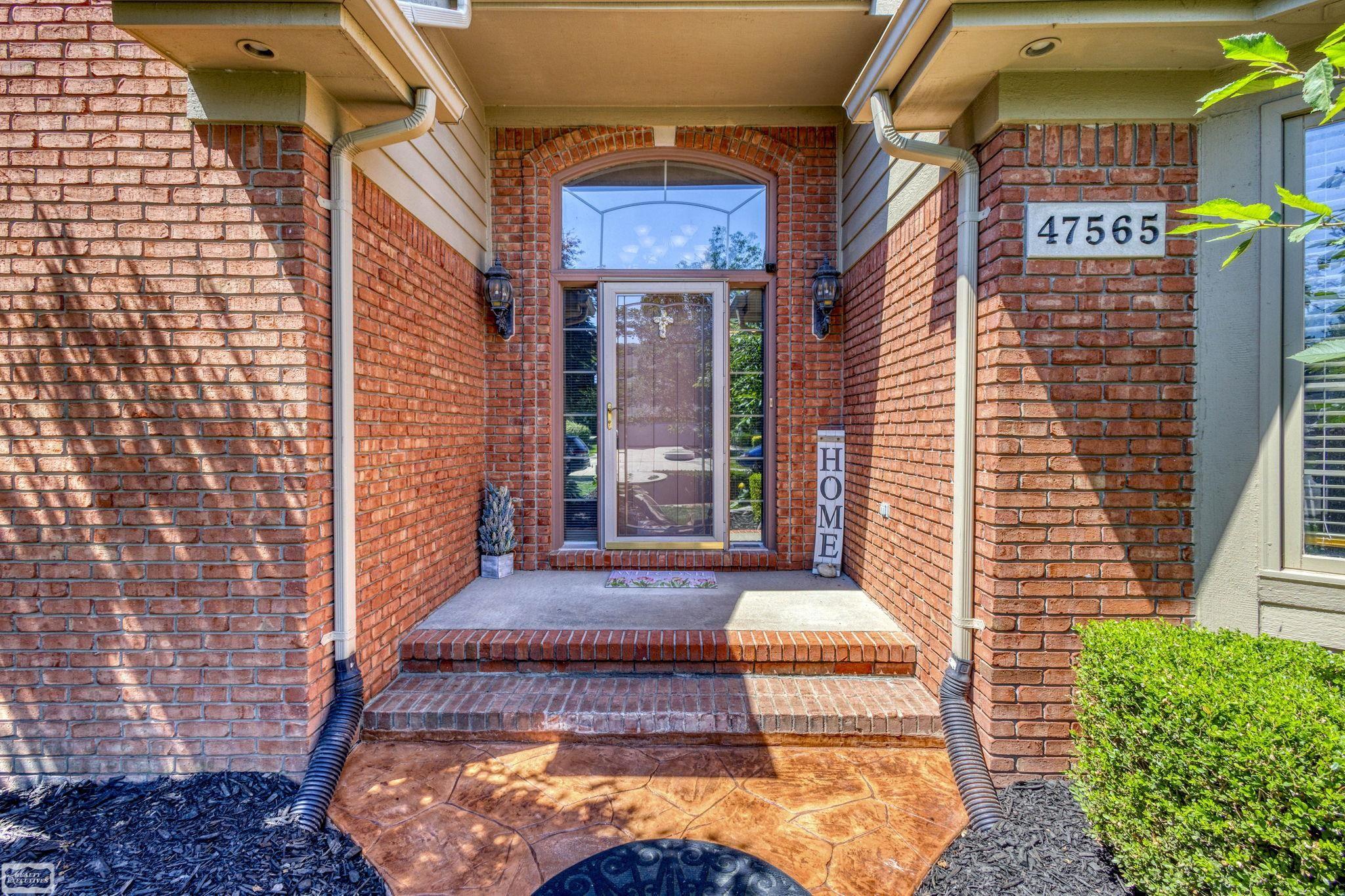 main property photo 12