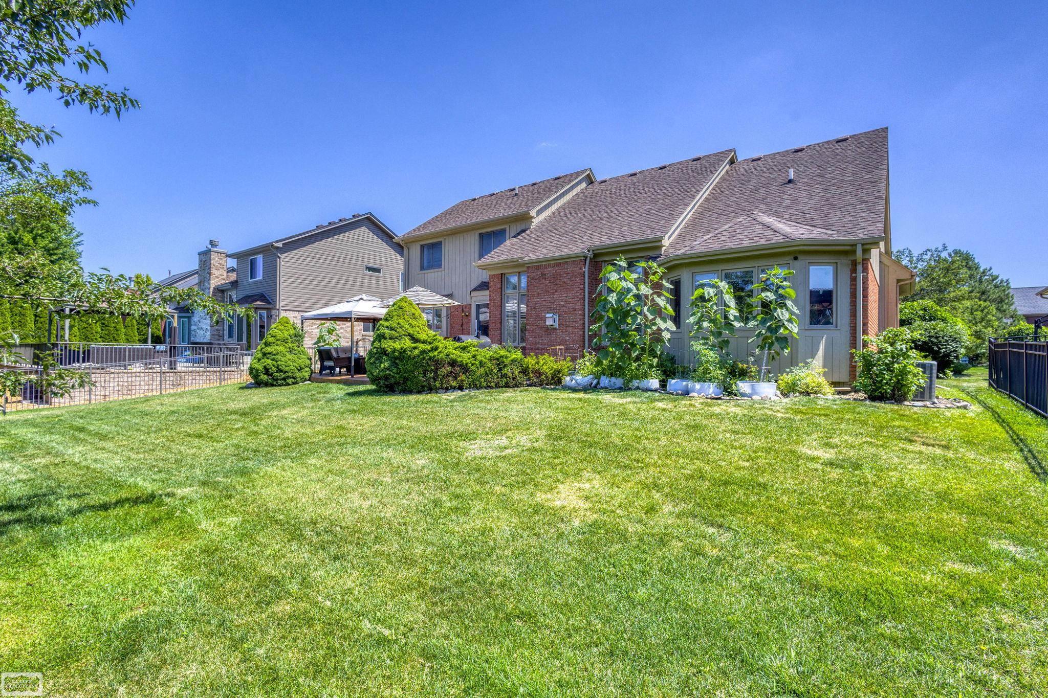 main property photo 43