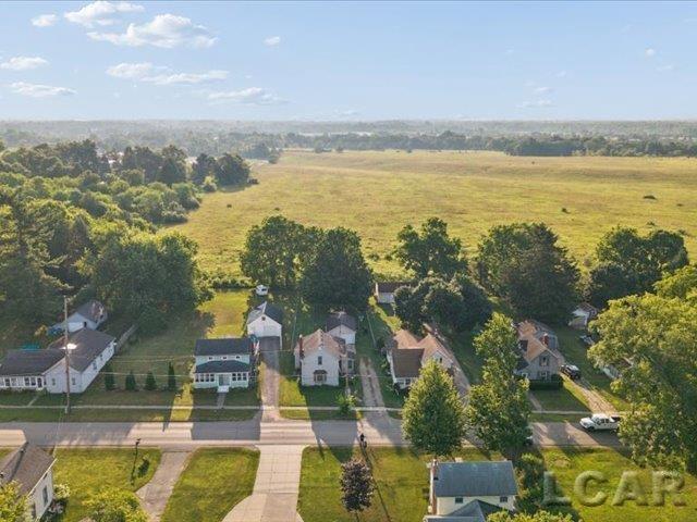 main property photo 13