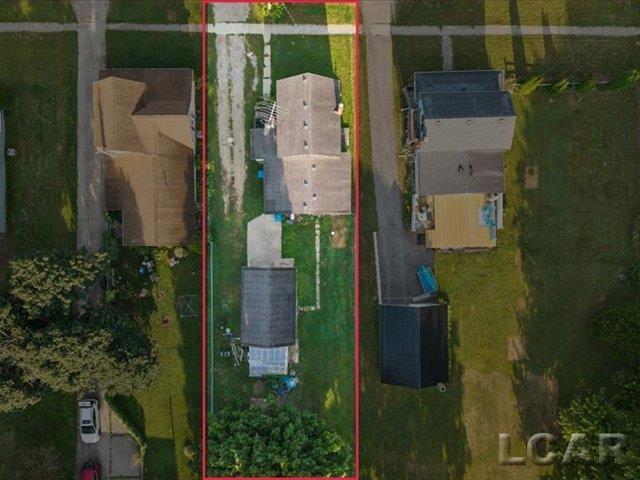 main property photo 17
