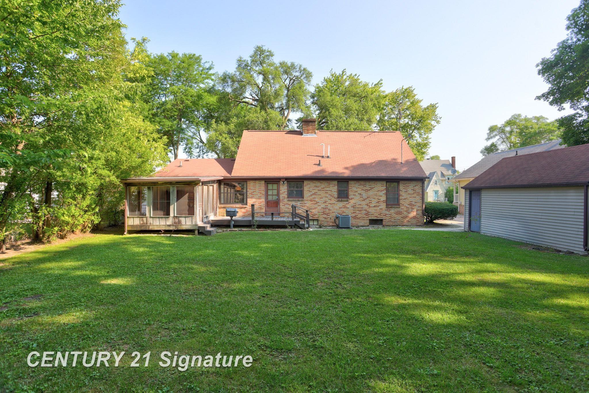 main property photo 33